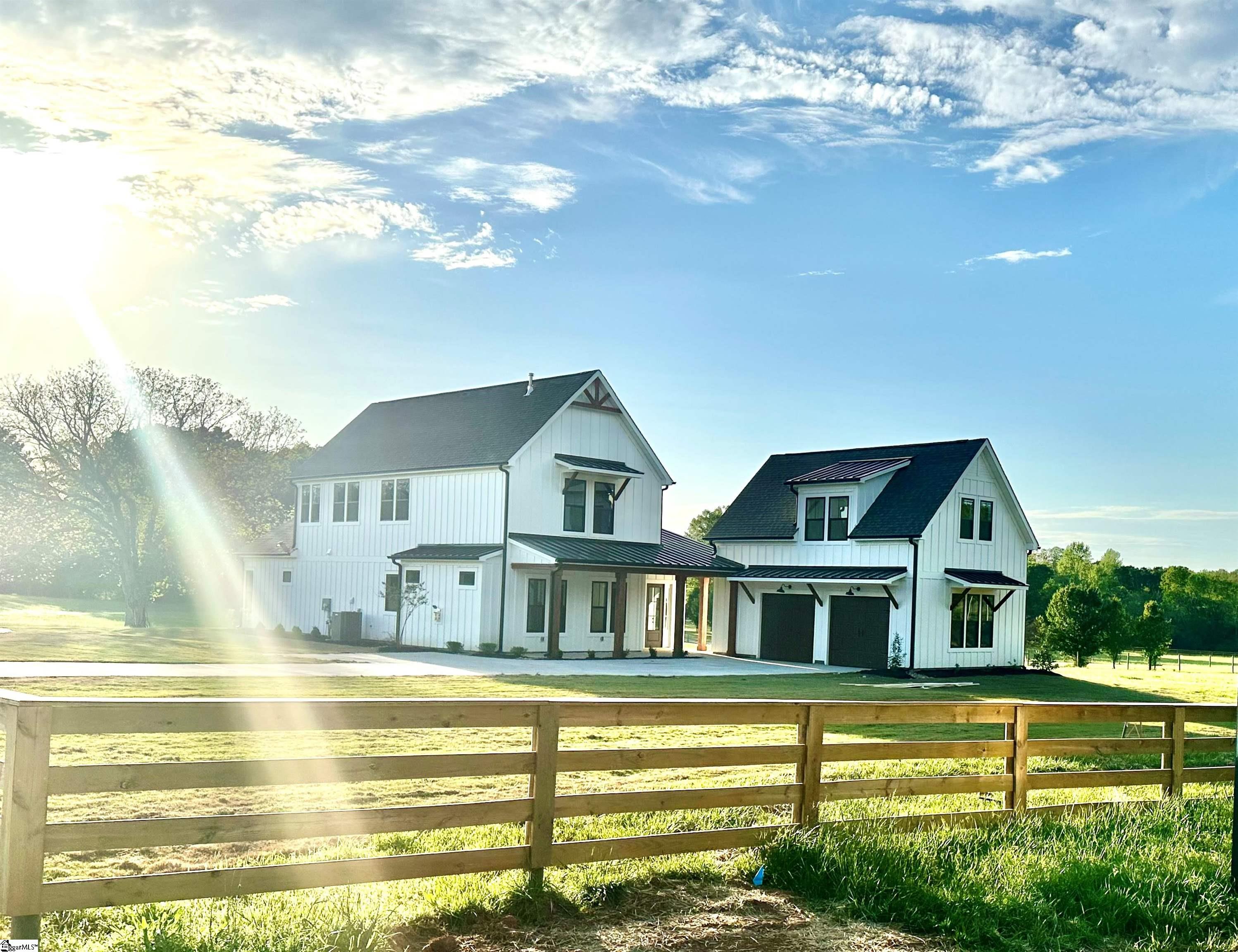 3716 Fork Shoals Road Simpsonville, SC 29681