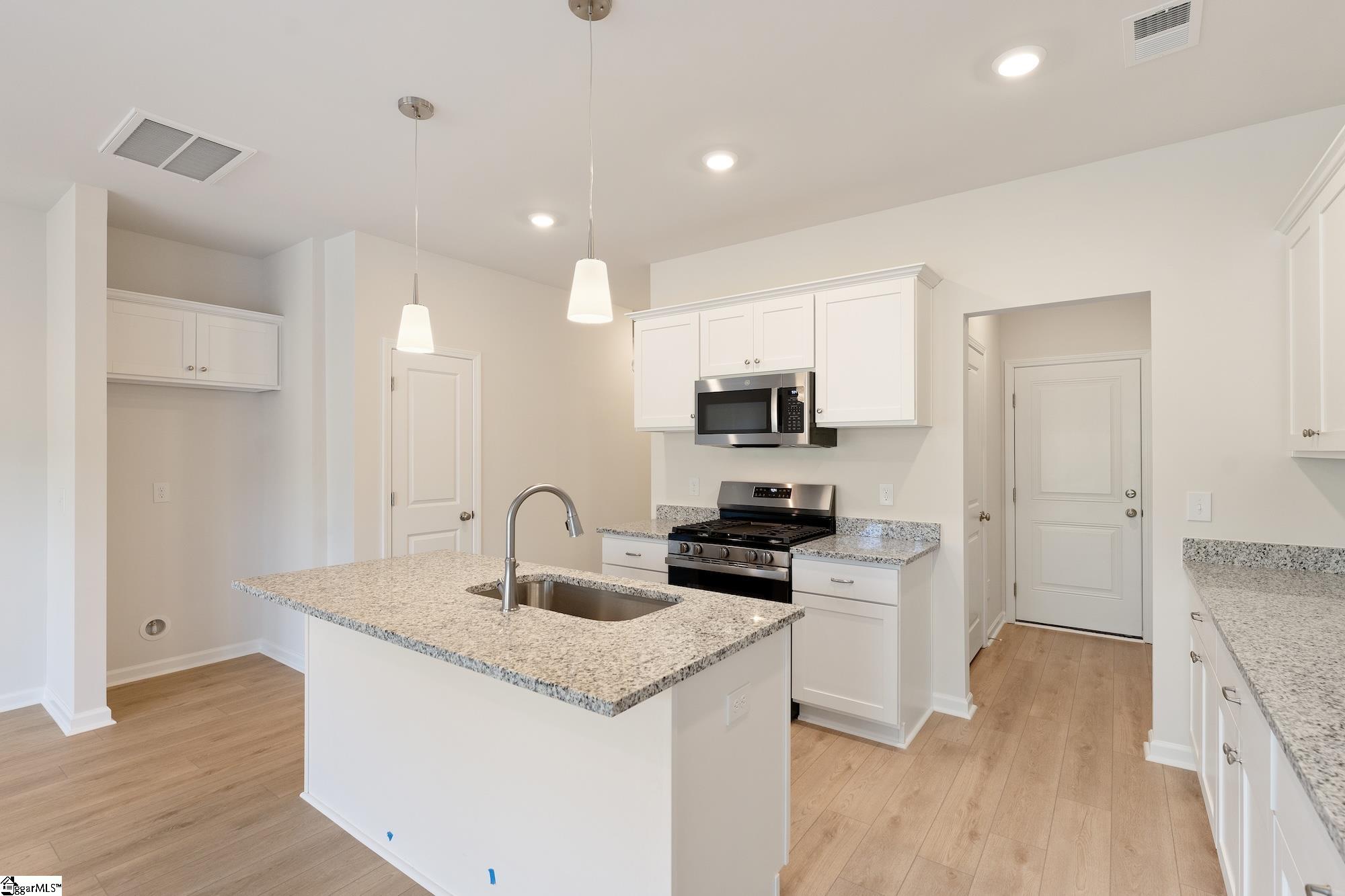 49 Nonnington Way Taylors, SC 29687