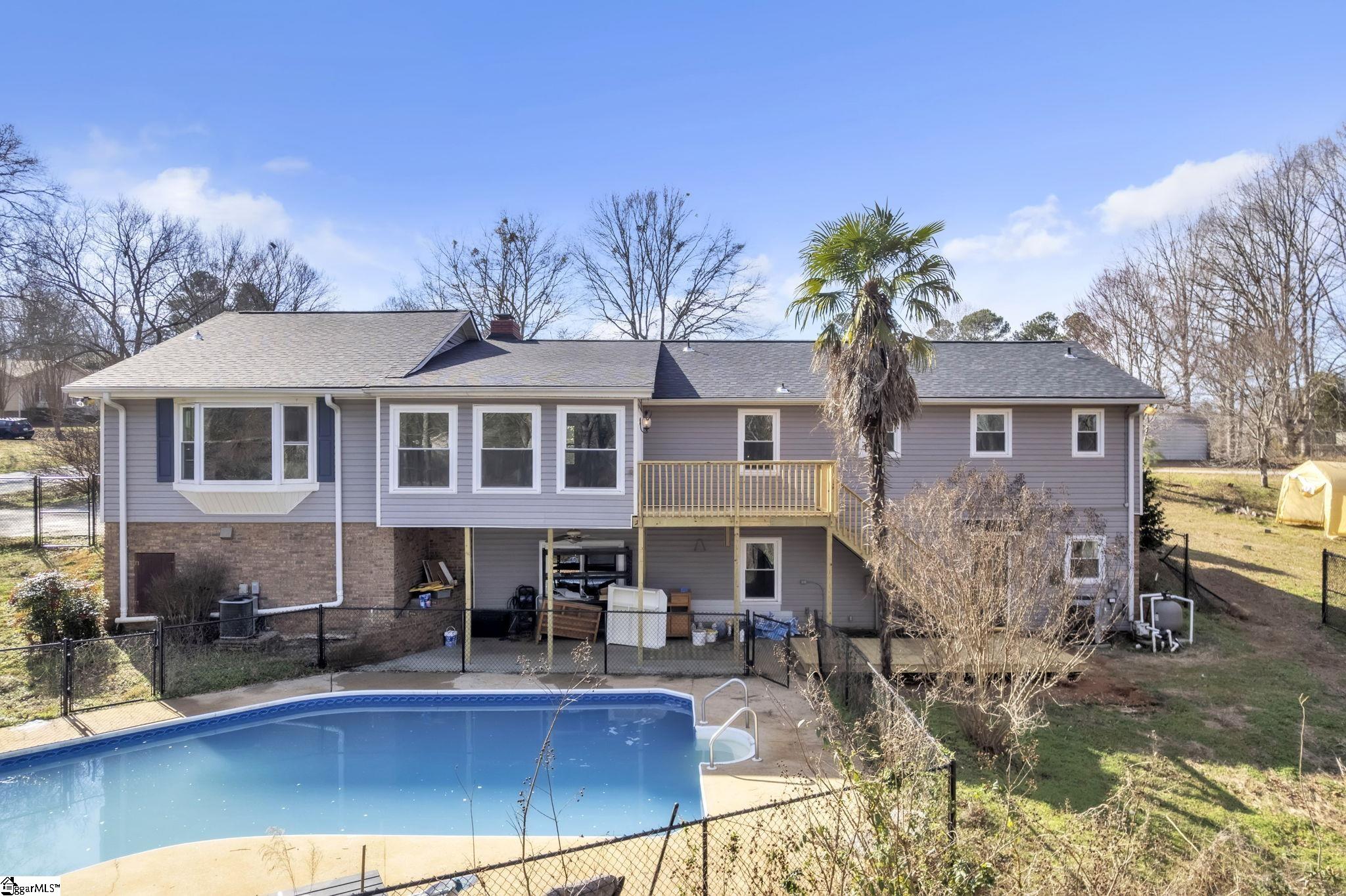 Homes for sale in Inman, SC | 402 Shady Pt, Inman, SC 29349 | MLS# 1580328