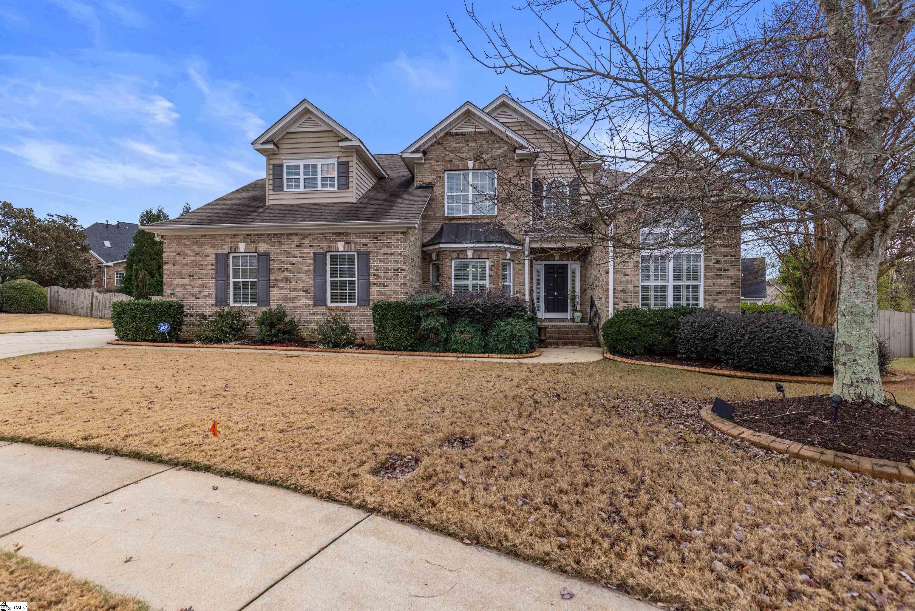 8 Middleberry Court photo 1
