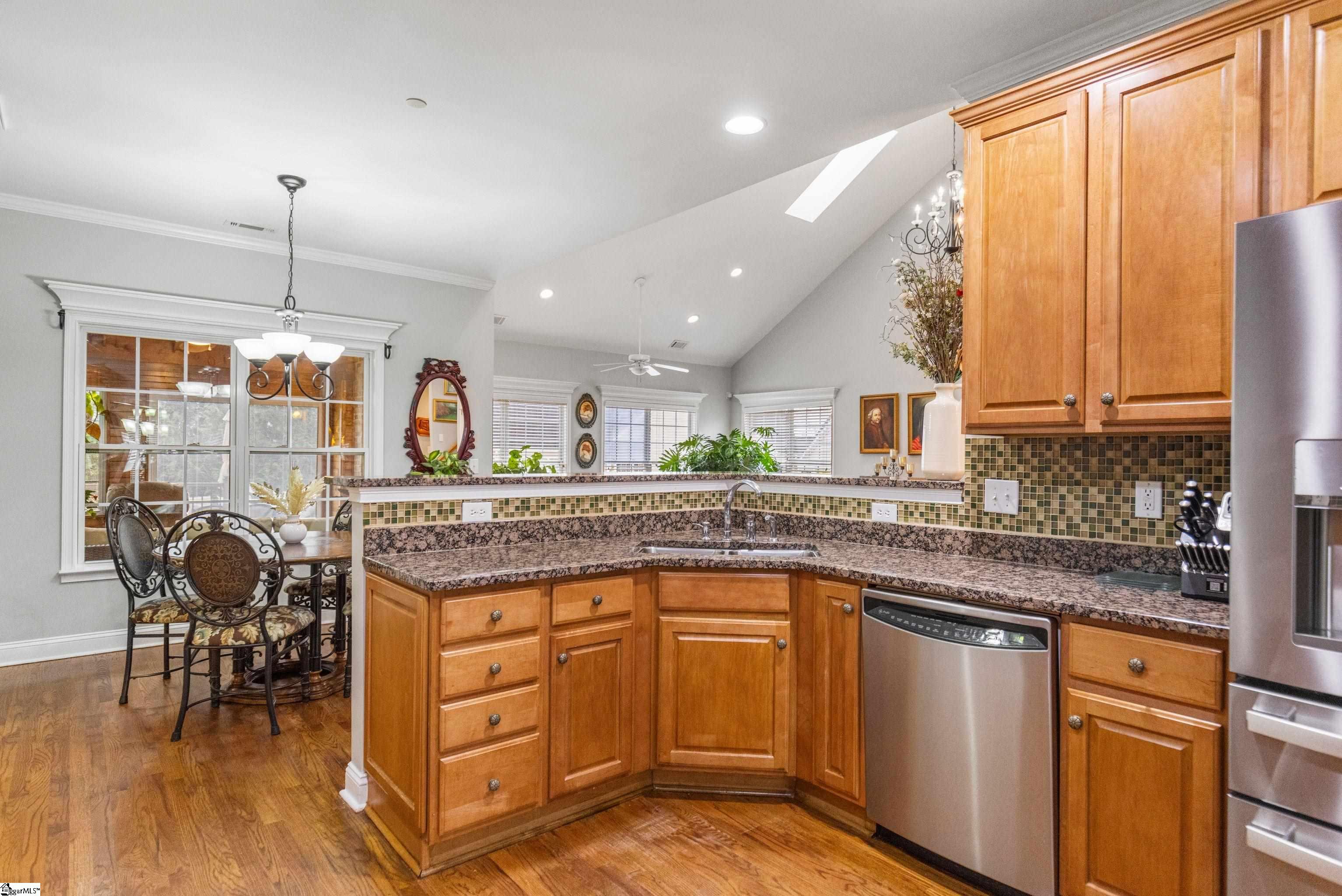 8 Middleberry Court photo 16