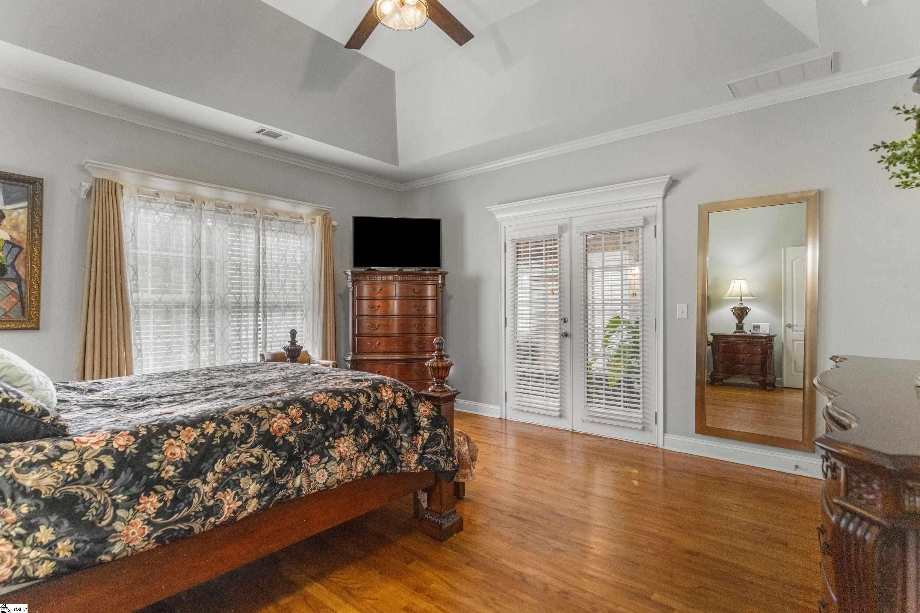 8 Middleberry Court photo 27
