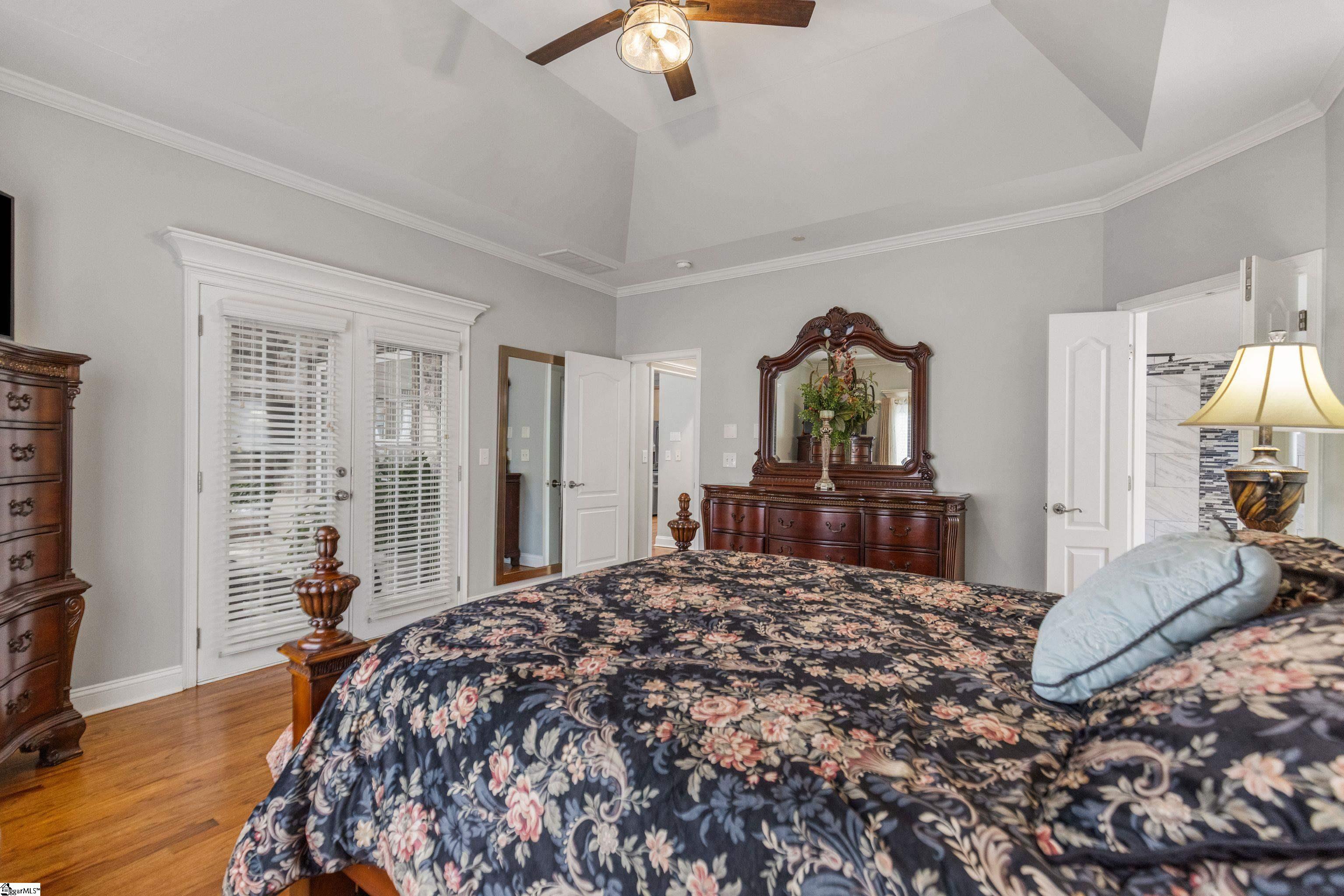 8 Middleberry Court photo 29