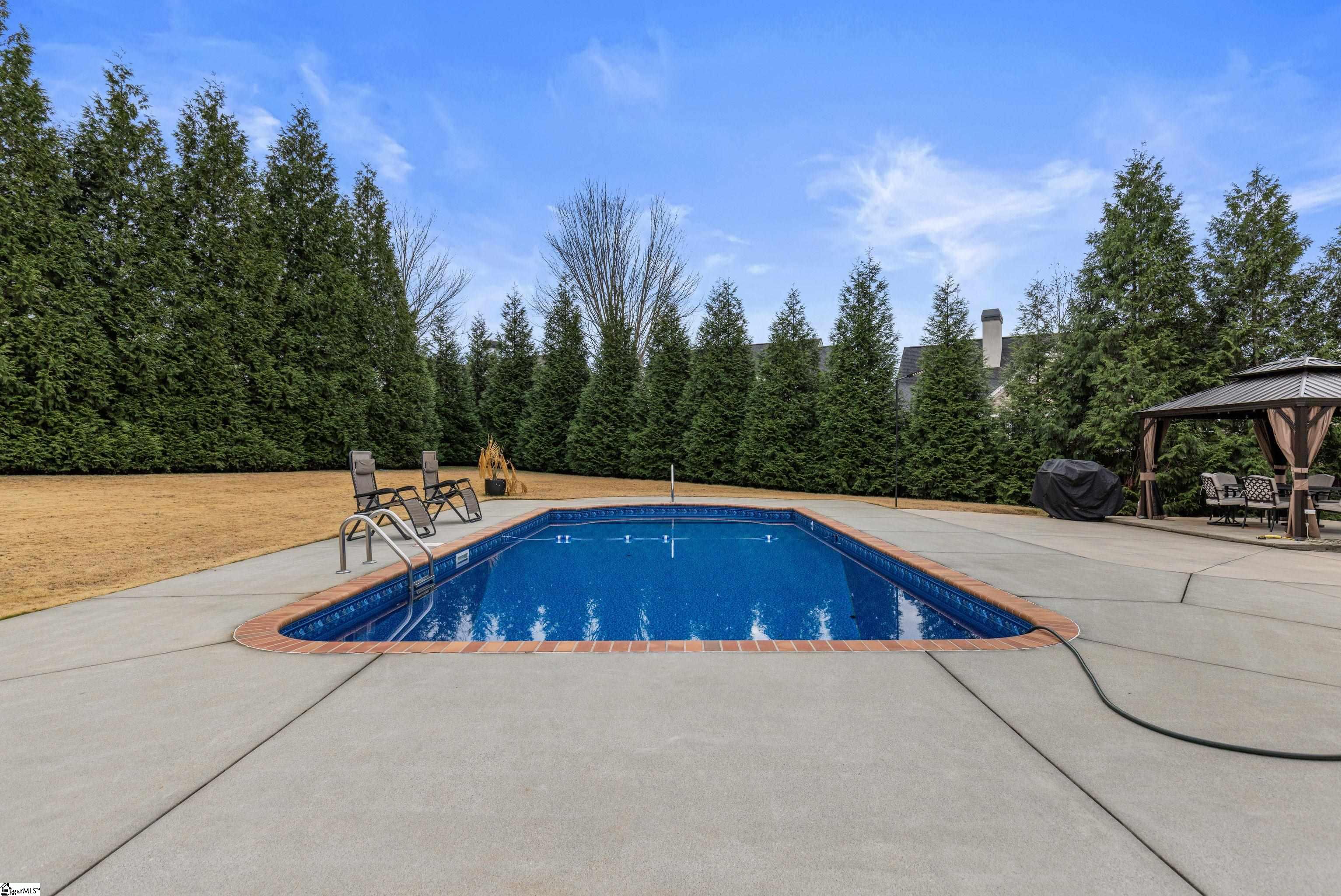 8 Middleberry Court photo 32