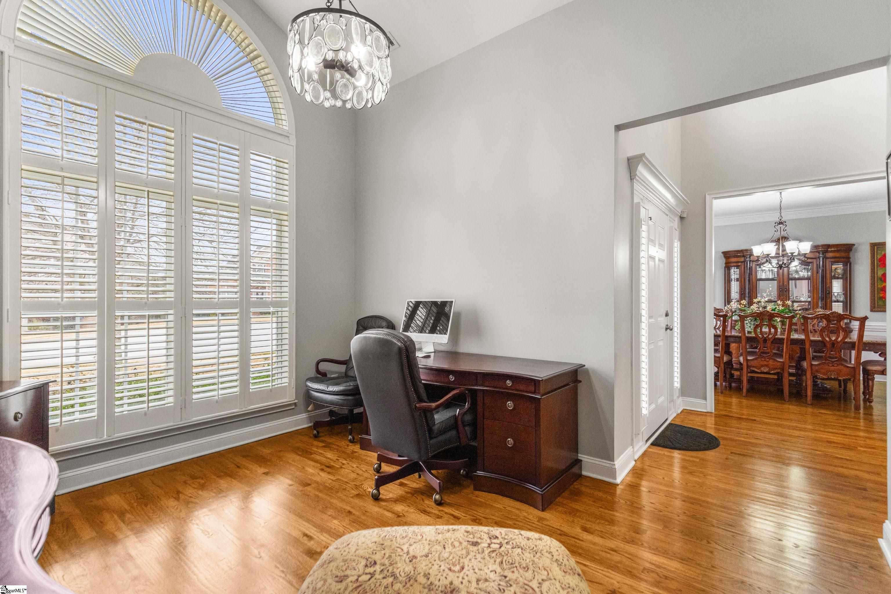 8 Middleberry Court photo 8
