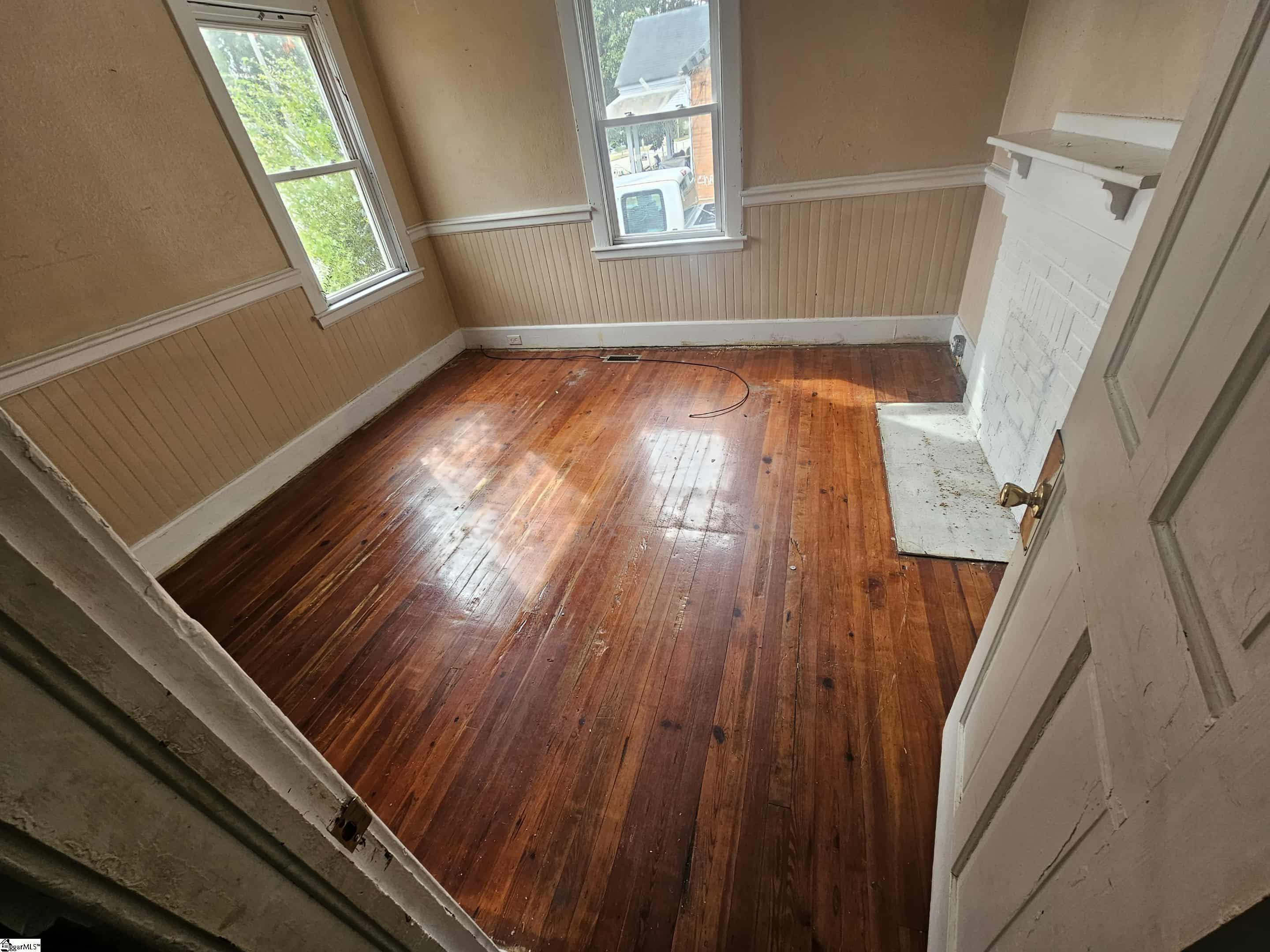 Homes for sale in Joanna, SC | 506 Magnolia St, Joanna, SC 29351 | MLS# 1580375