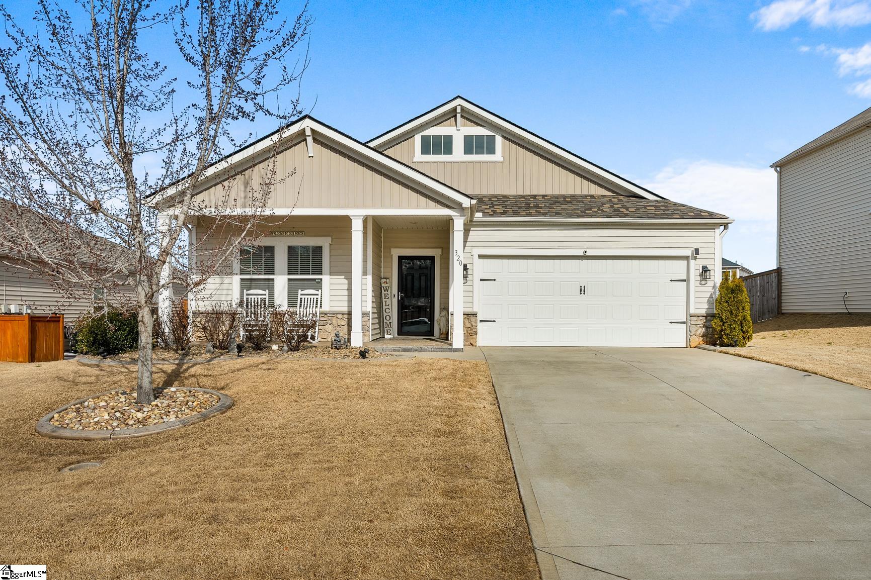 320 Fox Hollow Lane photo 1