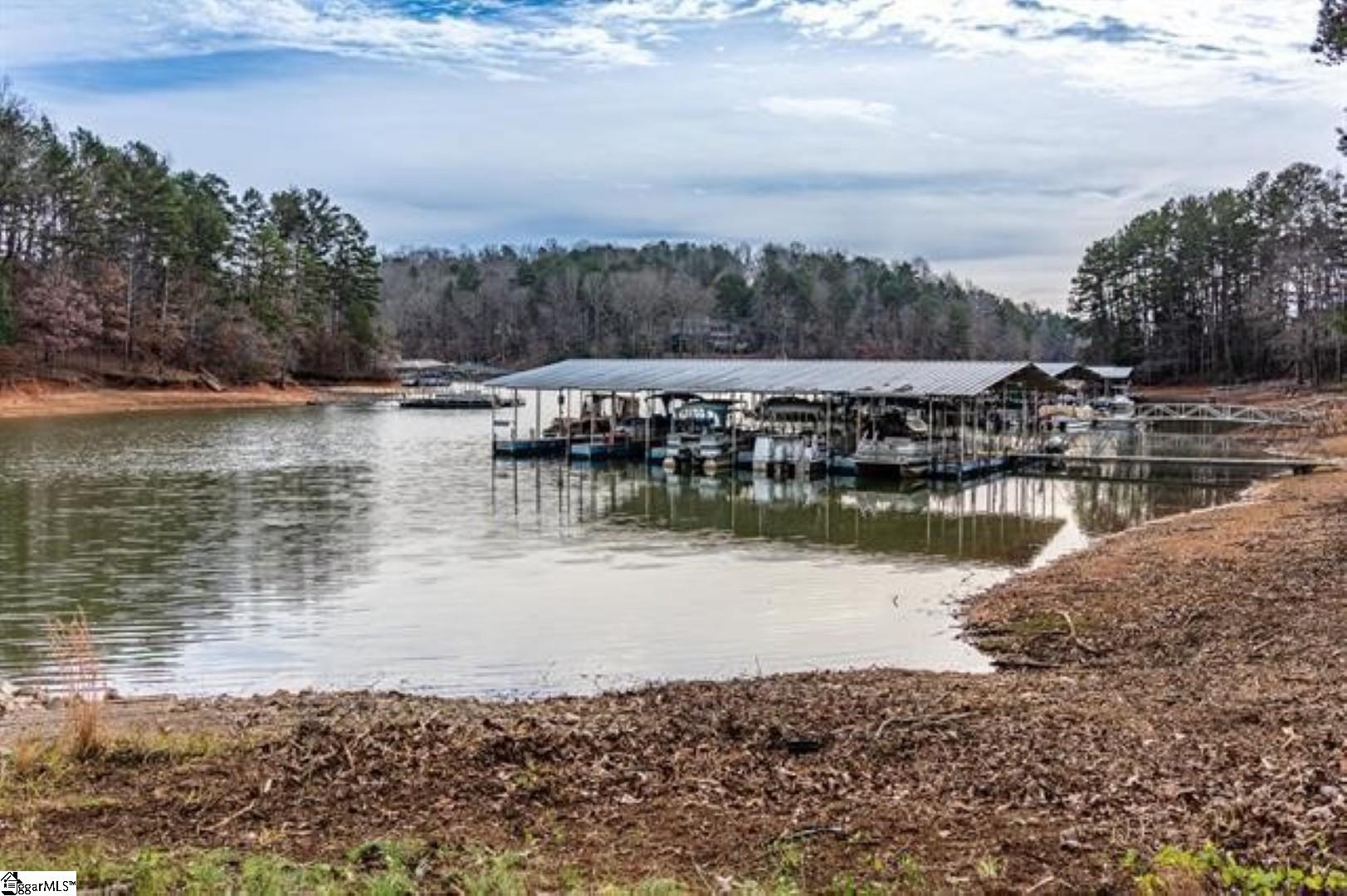 318 Chickasaw Drive photo 14
