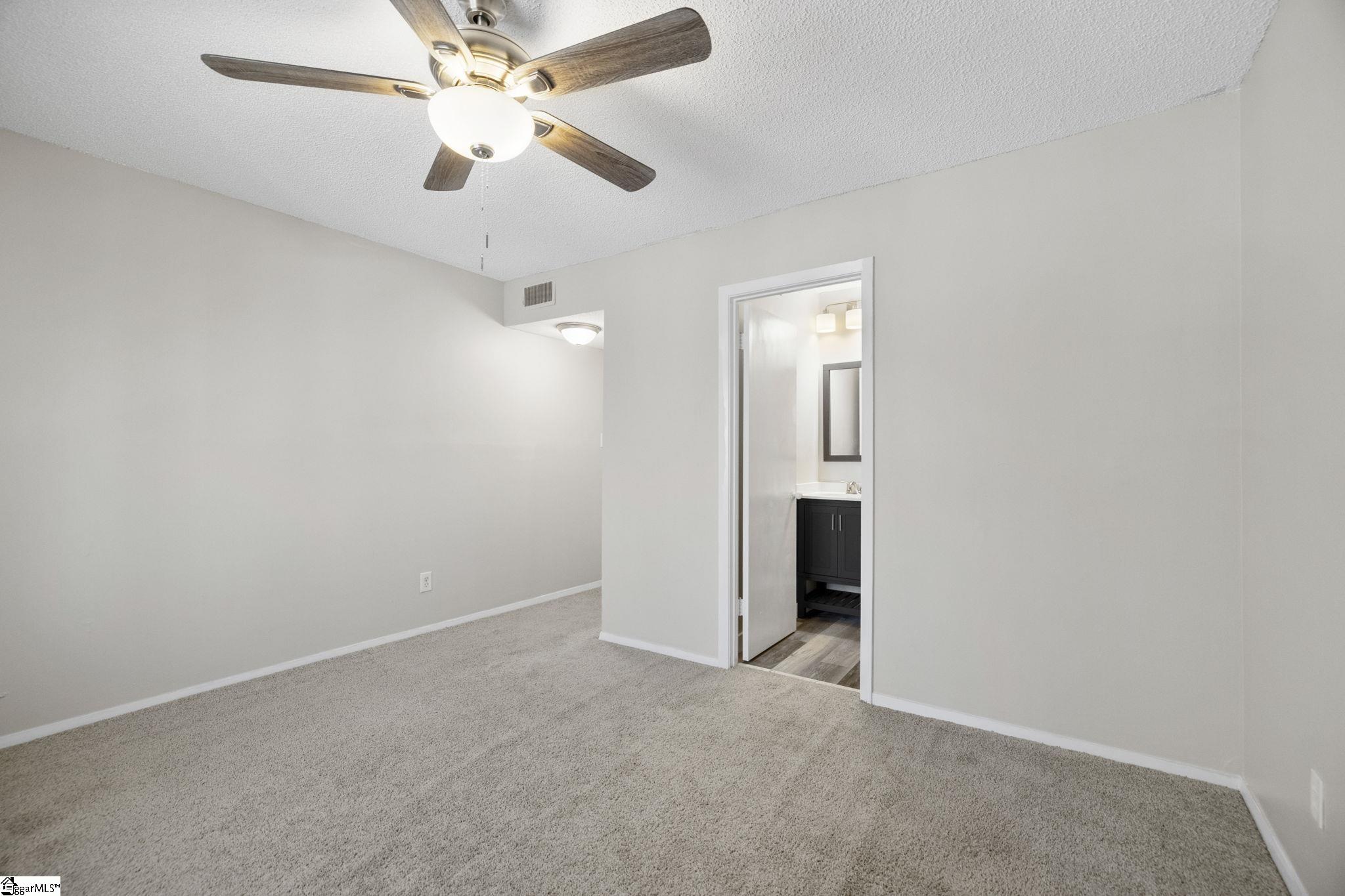 128 Inglewood Way Greenville, SC 29615
