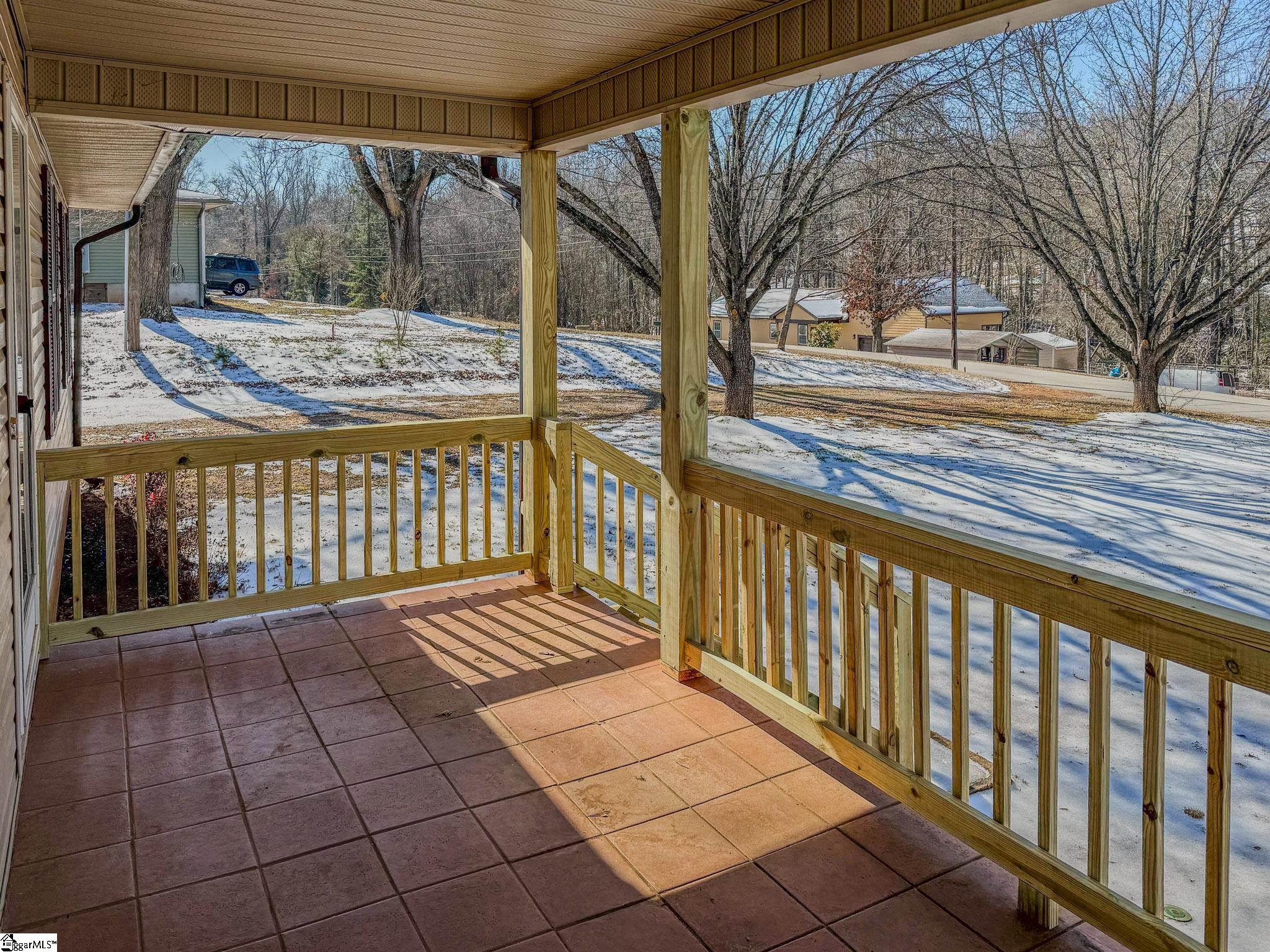 Homes for sale in Taylors, SC | 80 Randall Dr, Taylors, SC 29687 | MLS# 1580625