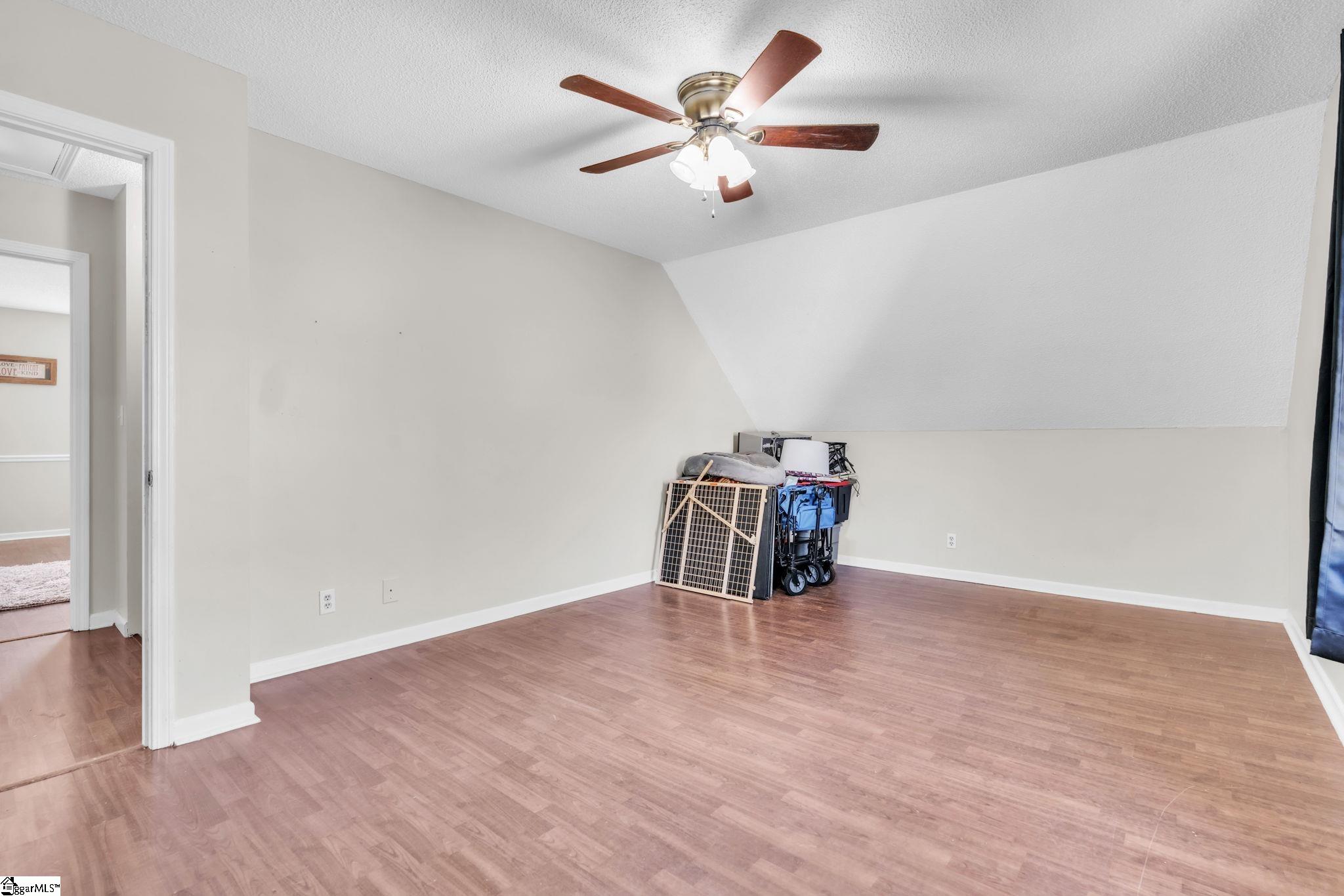 102 Cone Drive photo 20