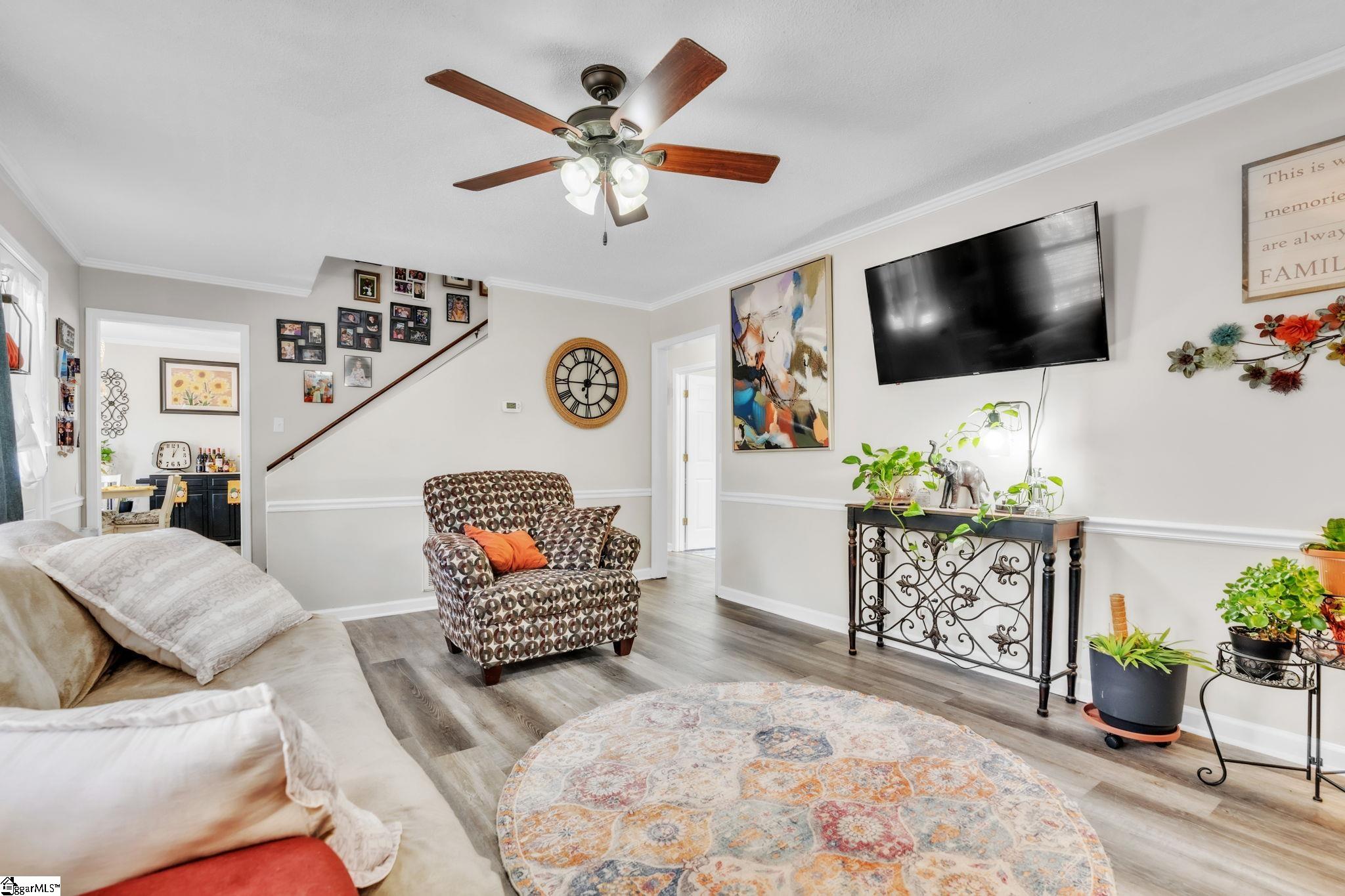 102 Cone Drive photo 5