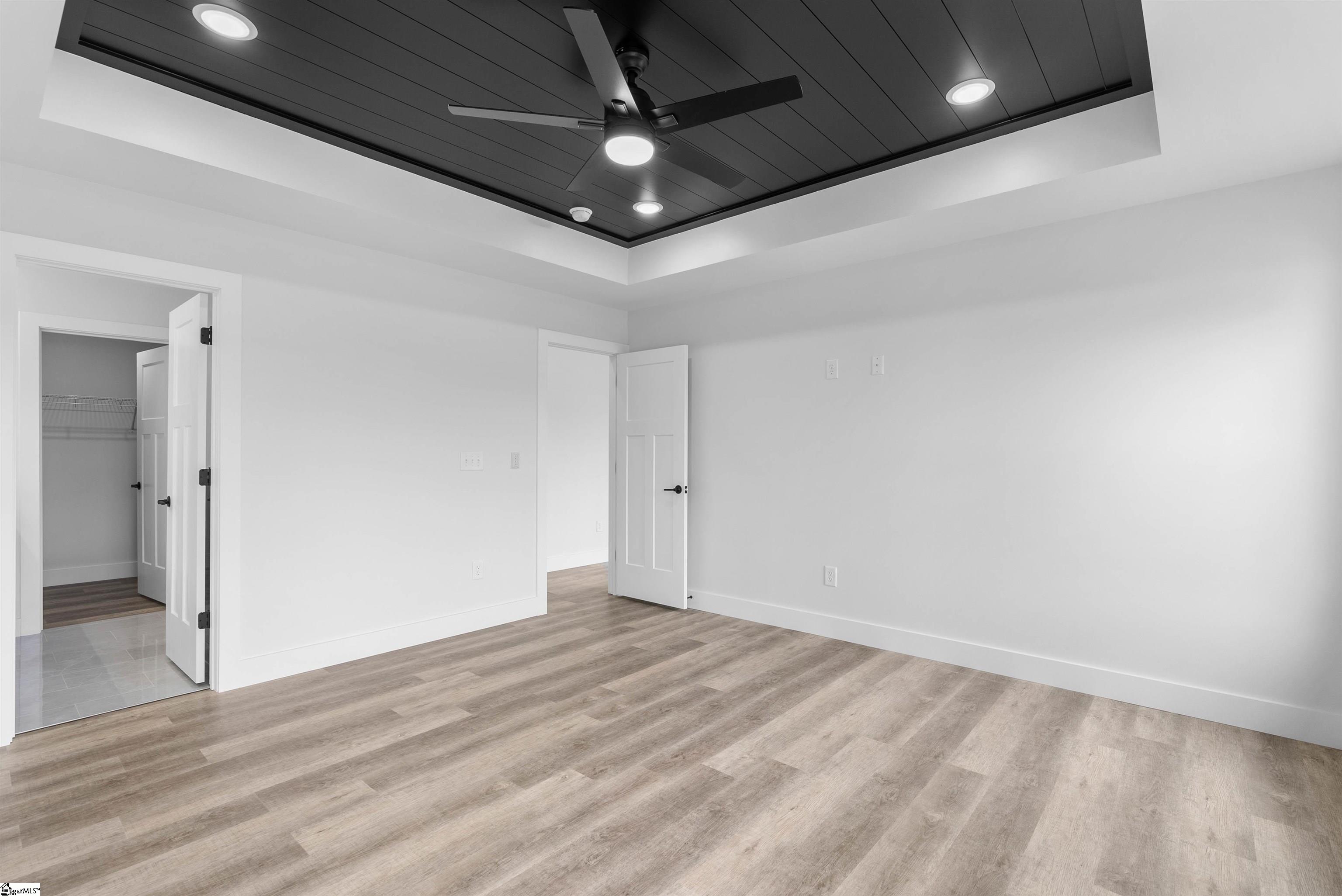2019 Meadow Glen Court Chesnee, SC 29323