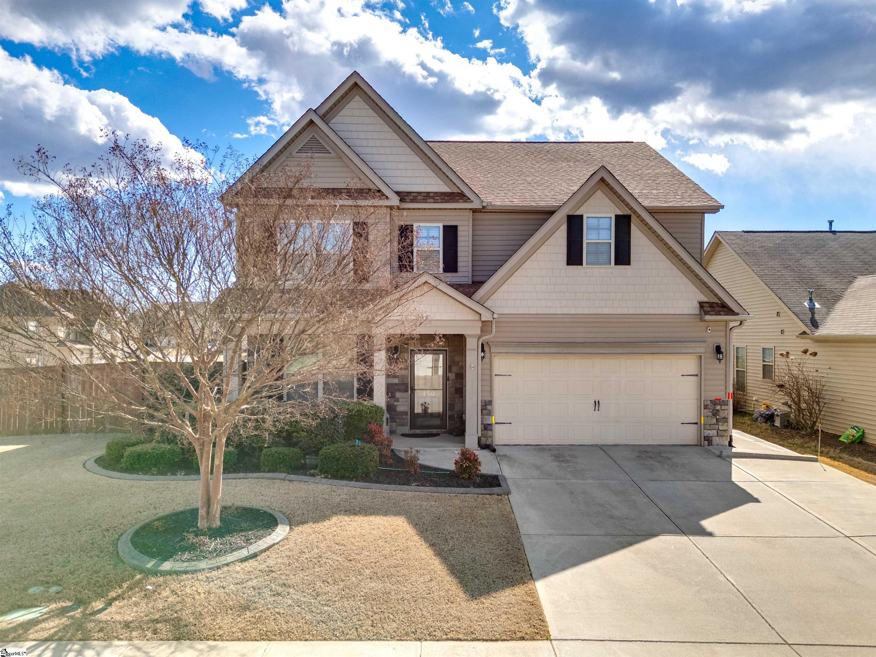 450 Bucklebury Road photo 2