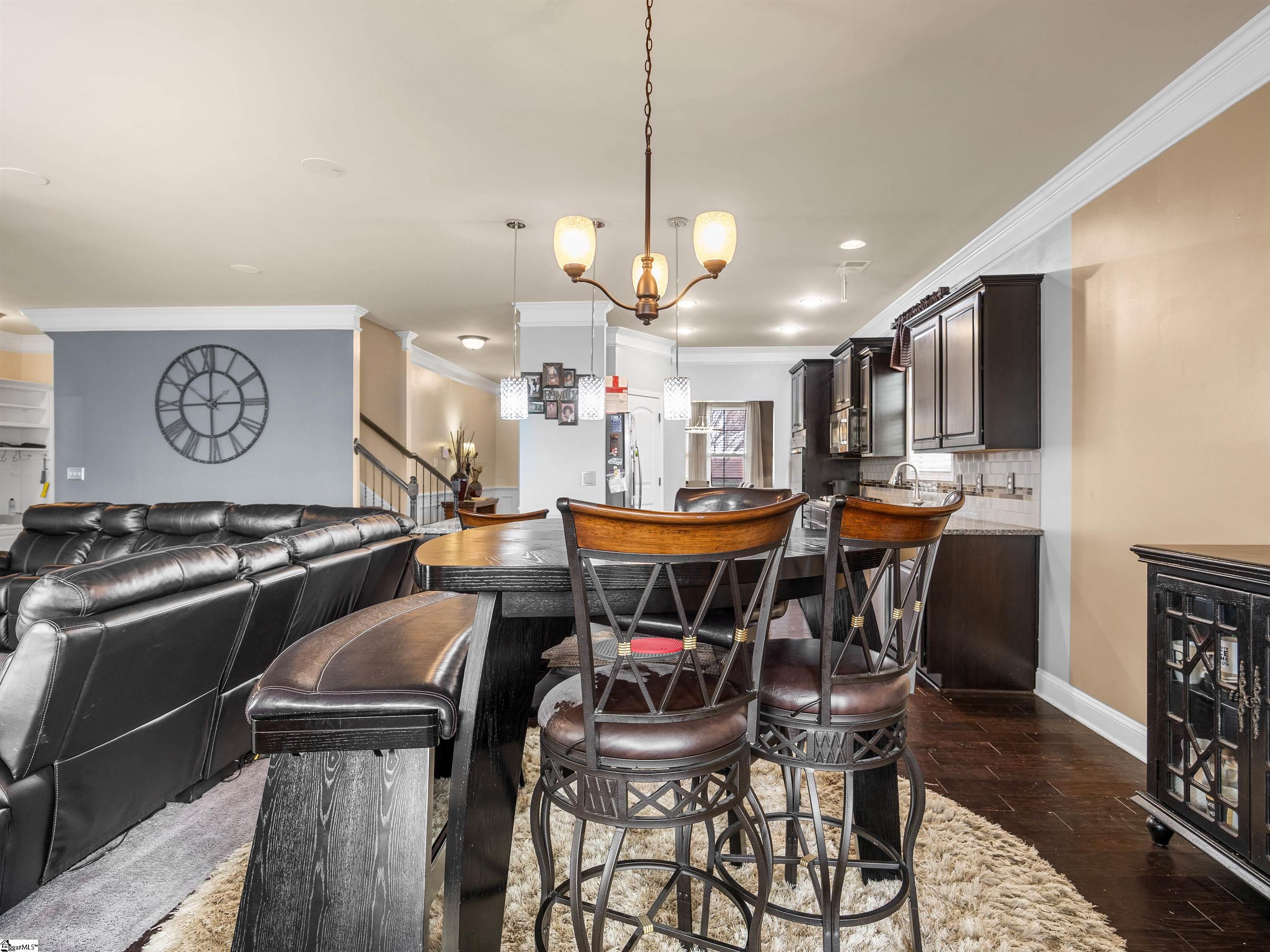 450 Bucklebury Road photo 13