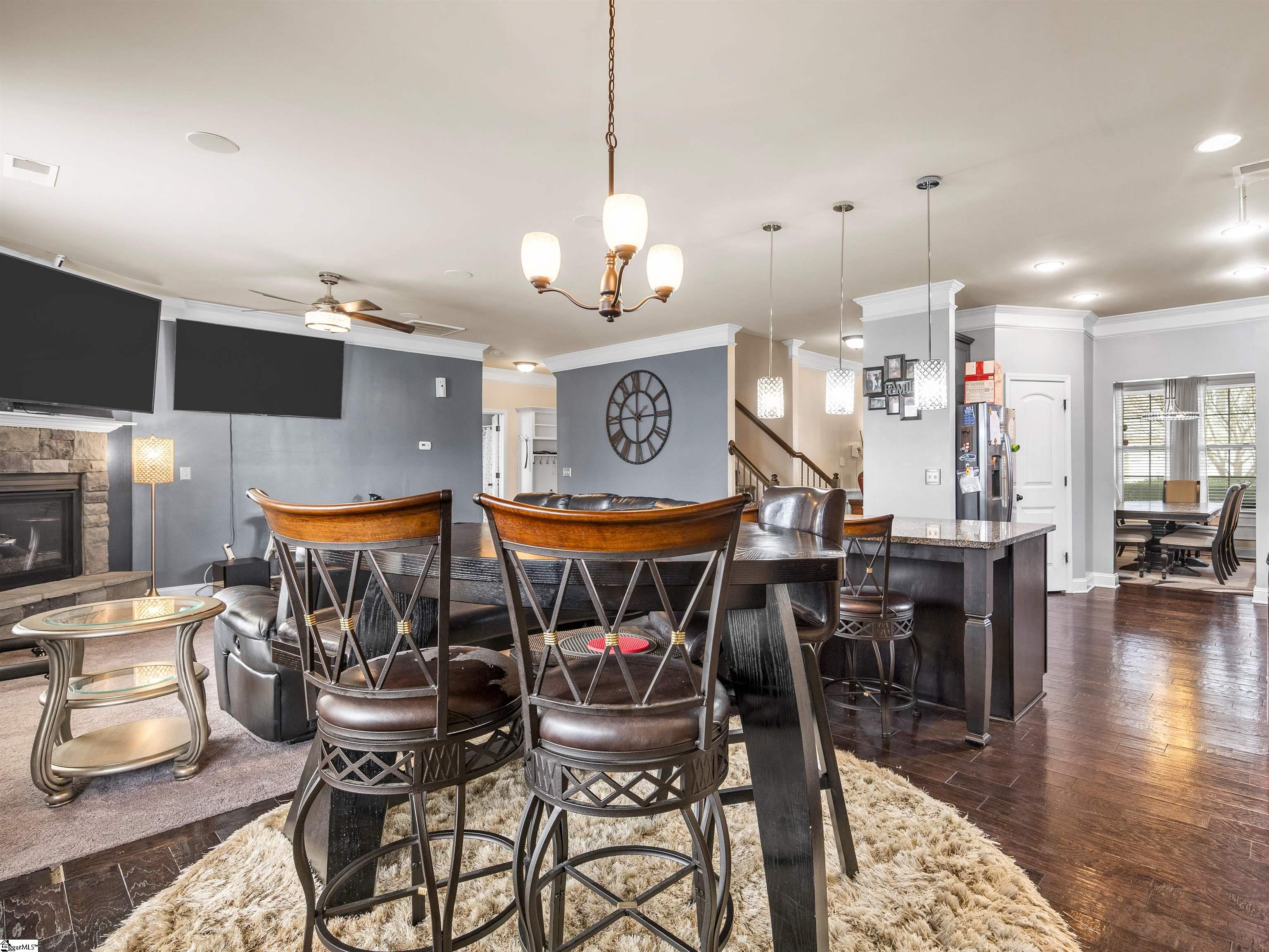 450 Bucklebury Road photo 14