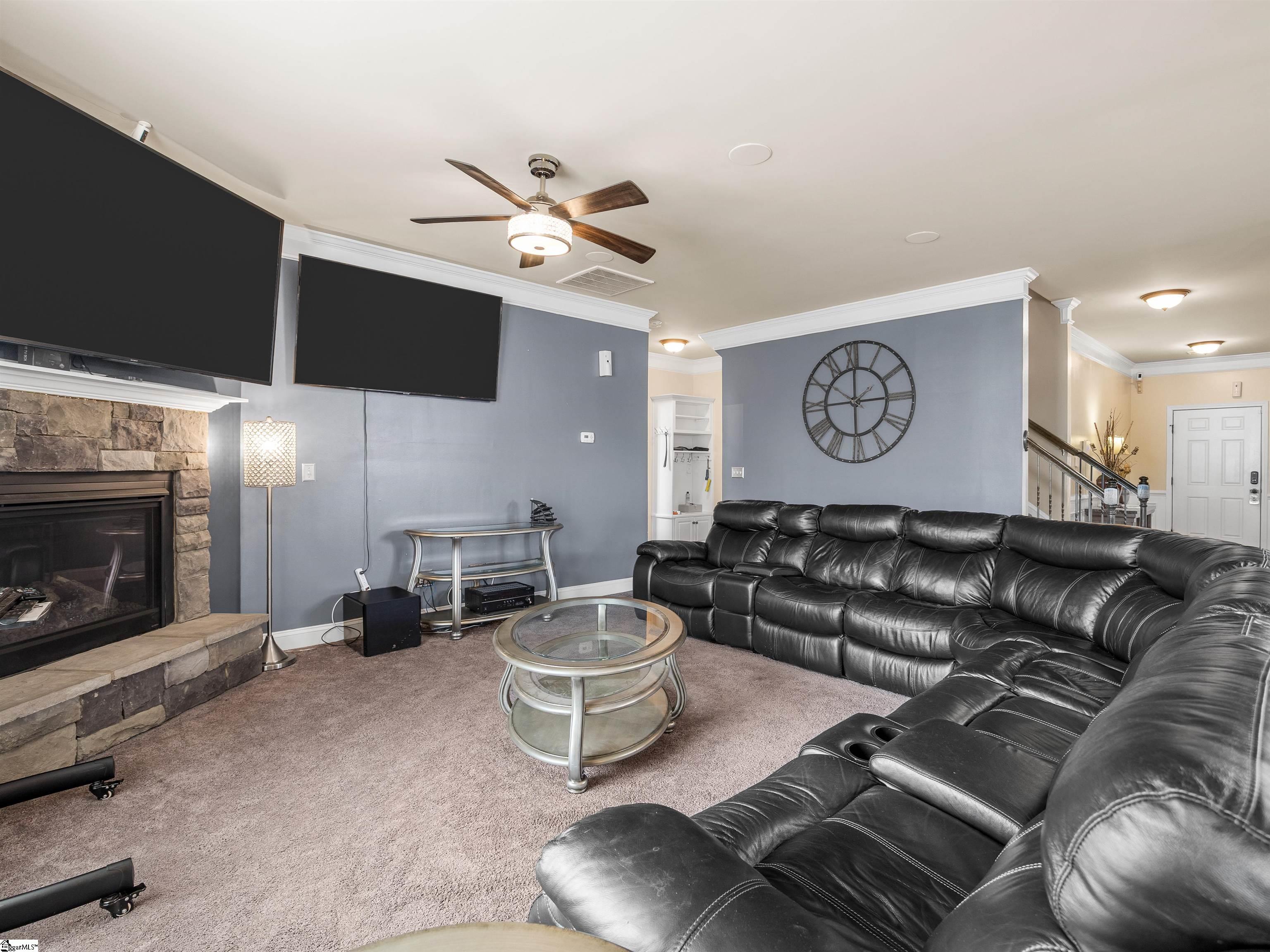 450 Bucklebury Road photo 15