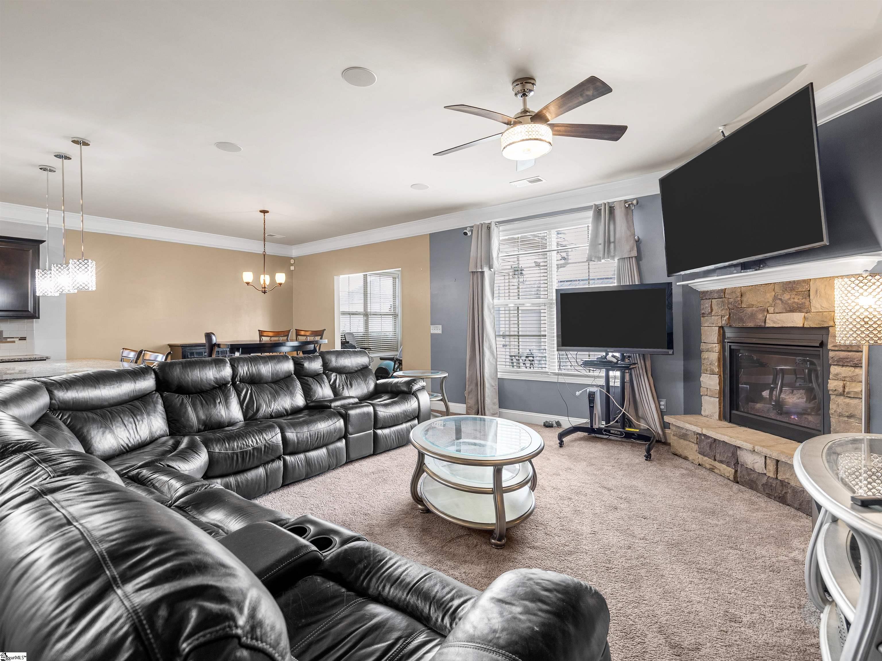 450 Bucklebury Road photo 17