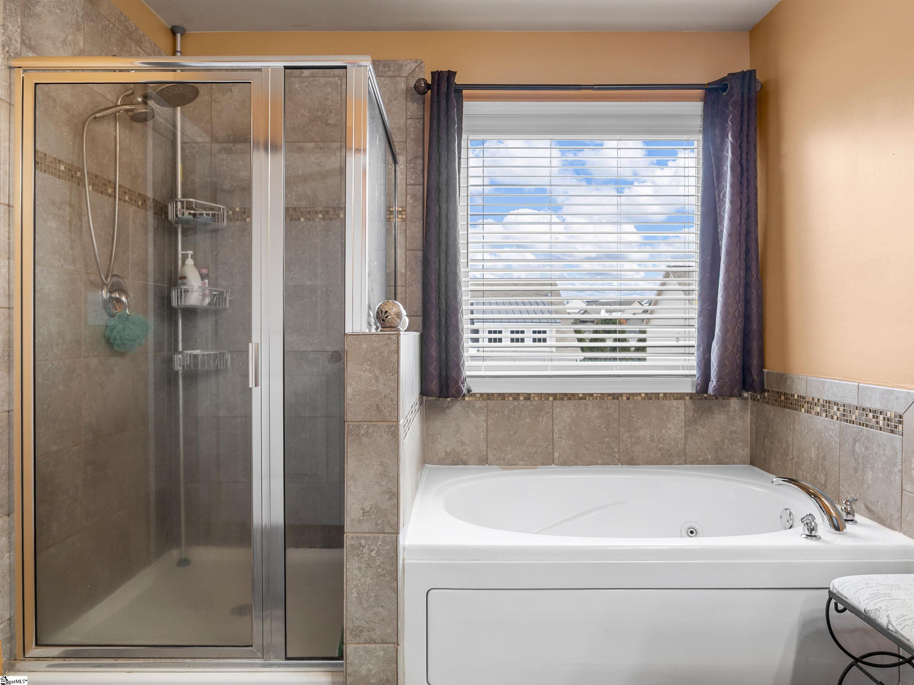 450 Bucklebury Road photo 38
