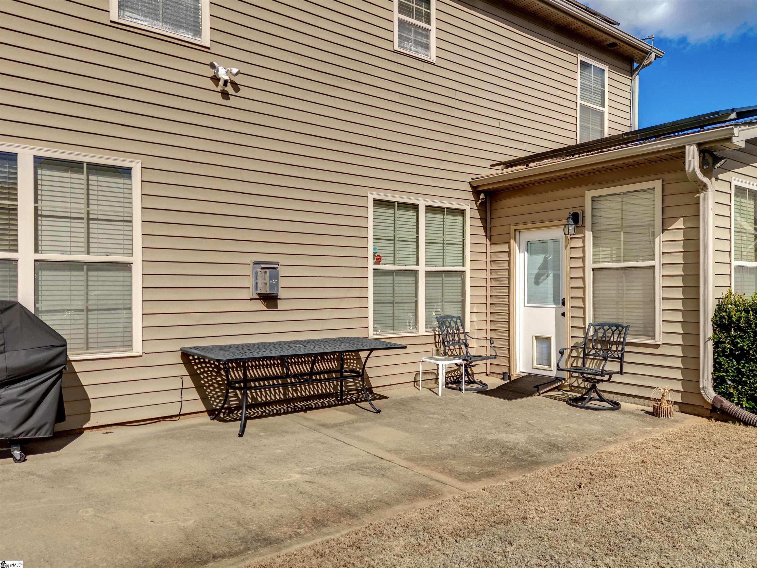 450 Bucklebury Road photo 40