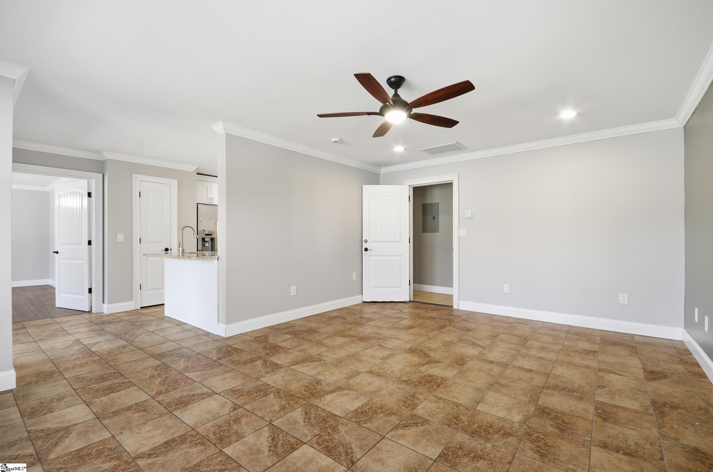 1091 Park Road photo 20