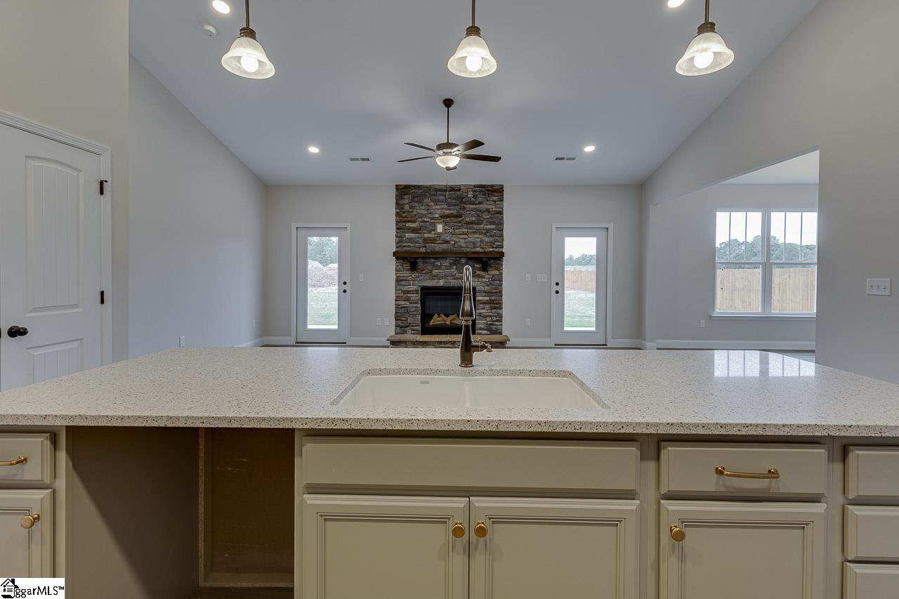 108 Walters Way photo 19