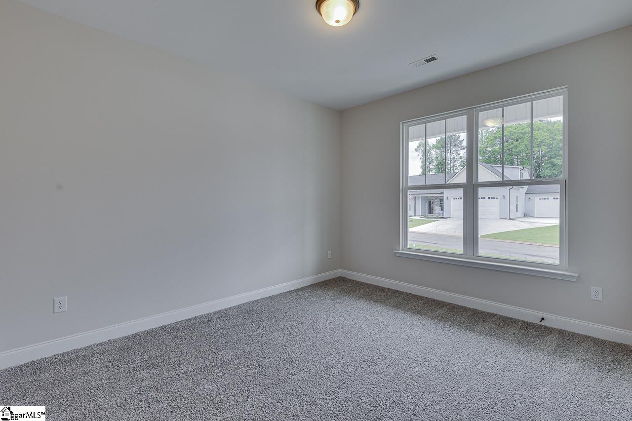 108 Walters Way photo 30