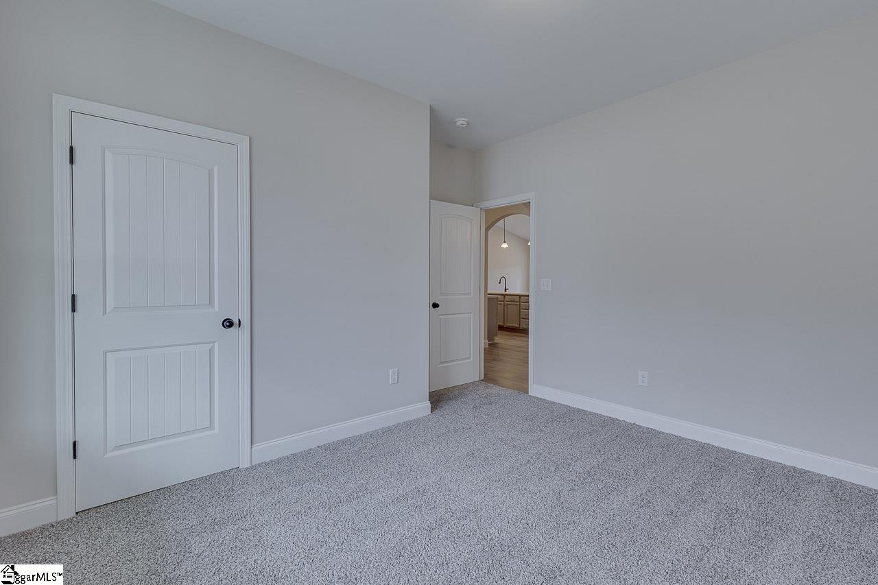 108 Walters Way photo 31