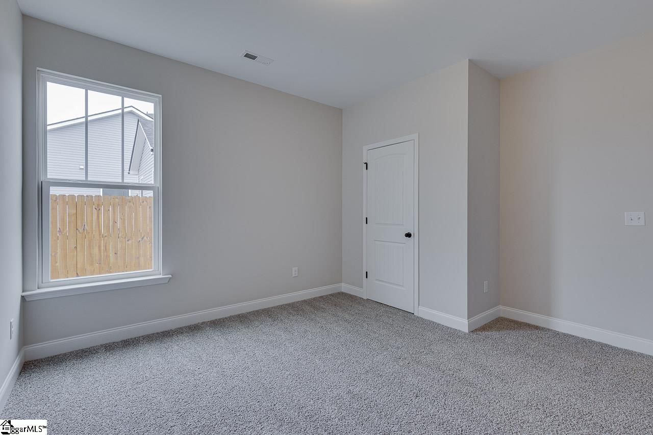 108 Walters Way photo 34