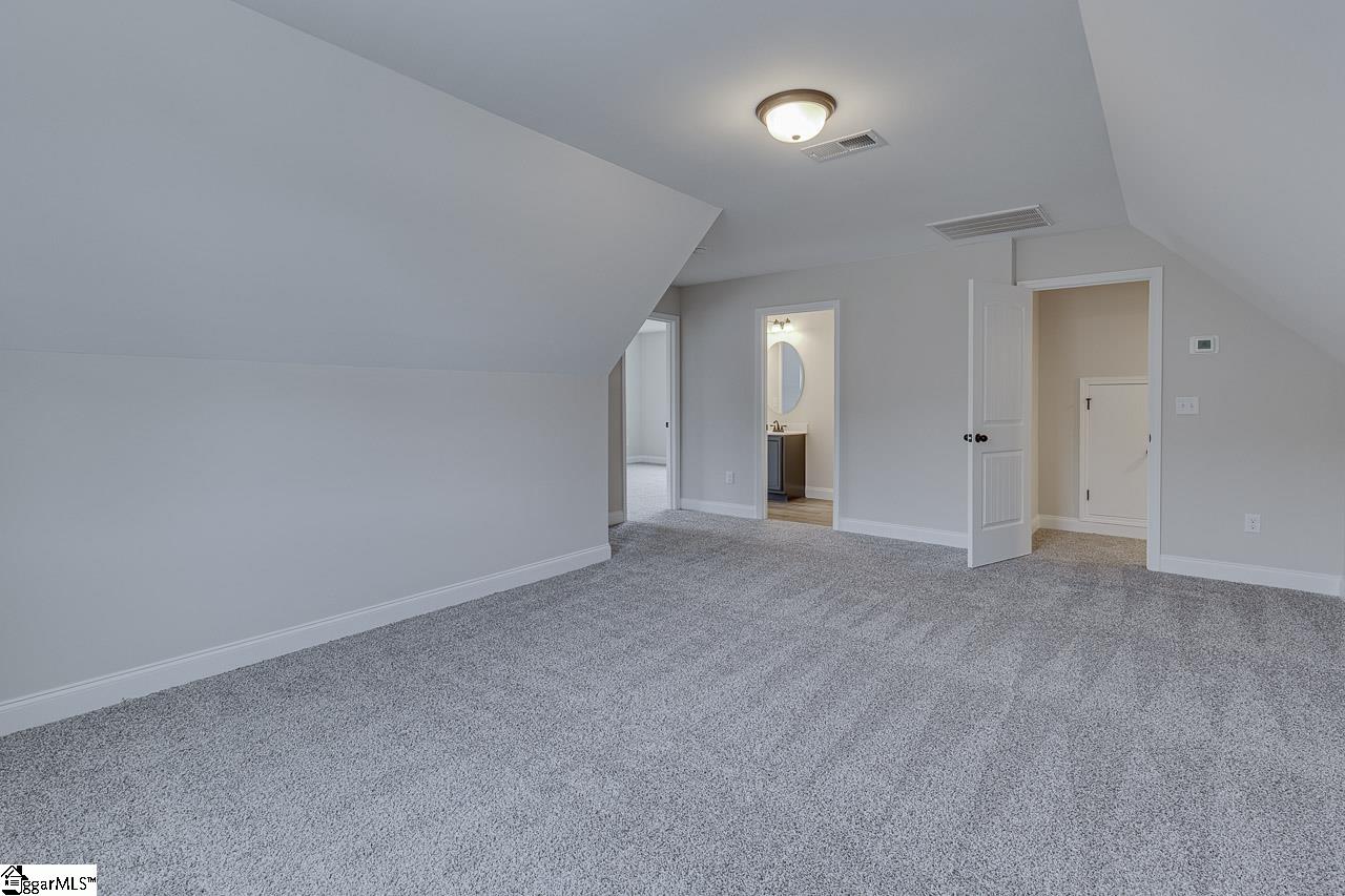 108 Walters Way photo 40