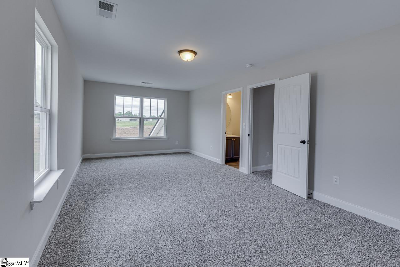 108 Walters Way photo 43