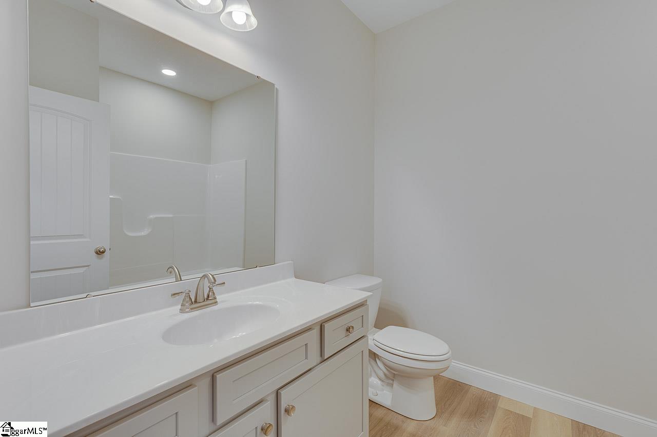 112 Walters Way photo 22