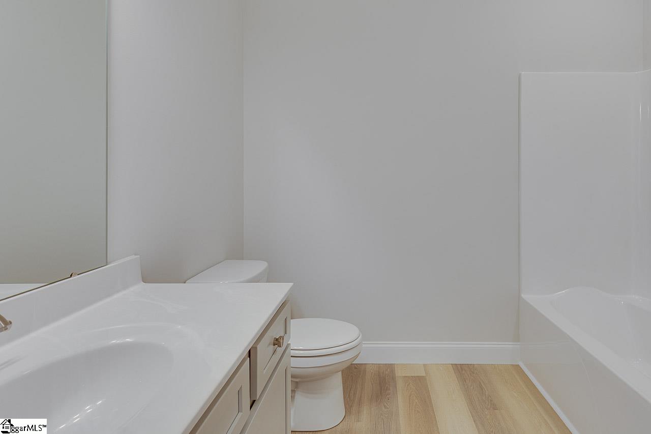 112 Walters Way photo 23