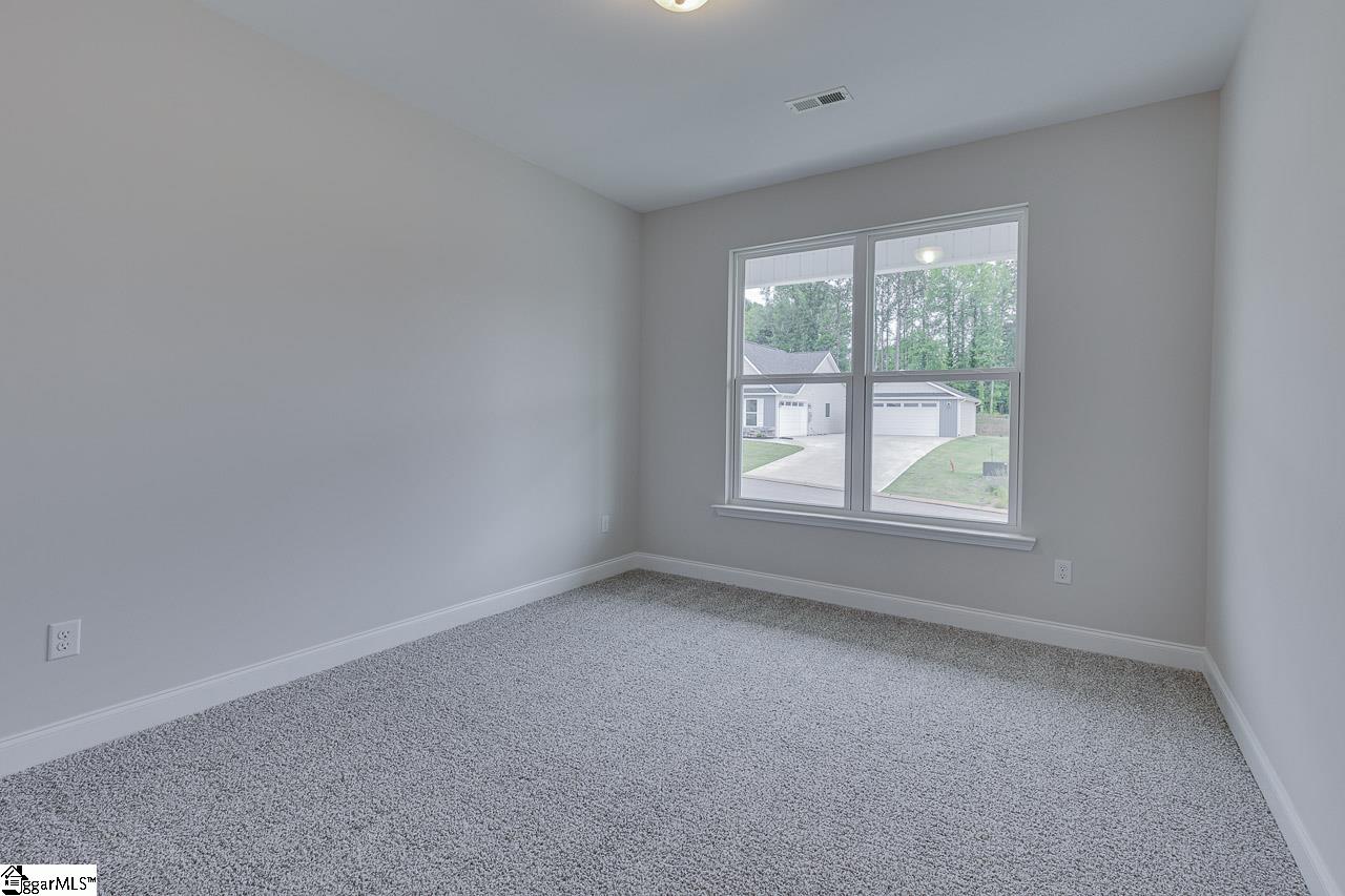 112 Walters Way photo 27