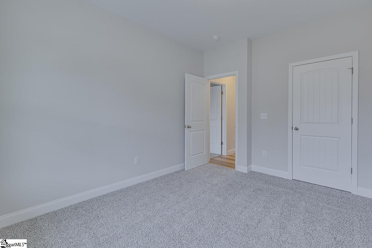 112 Walters Way photo 28