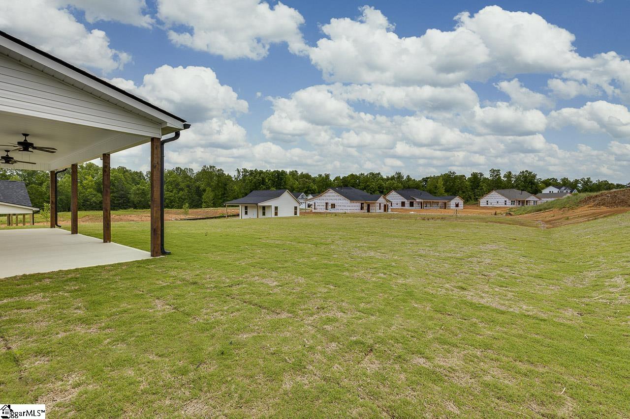 112 Walters Way photo 35