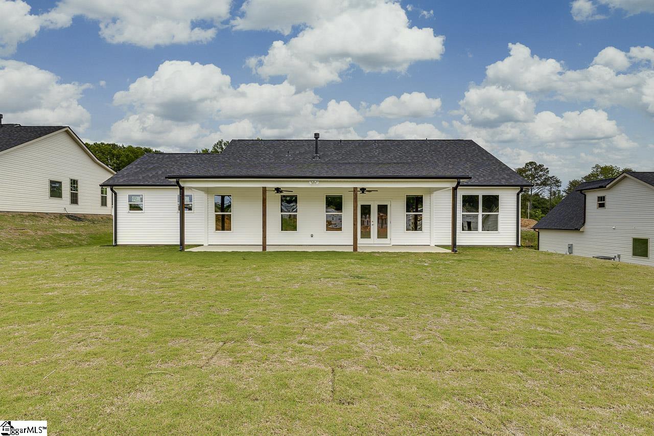 112 Walters Way photo 37