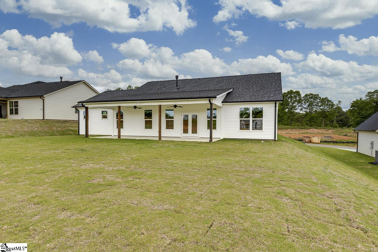 112 Walters Way photo 38