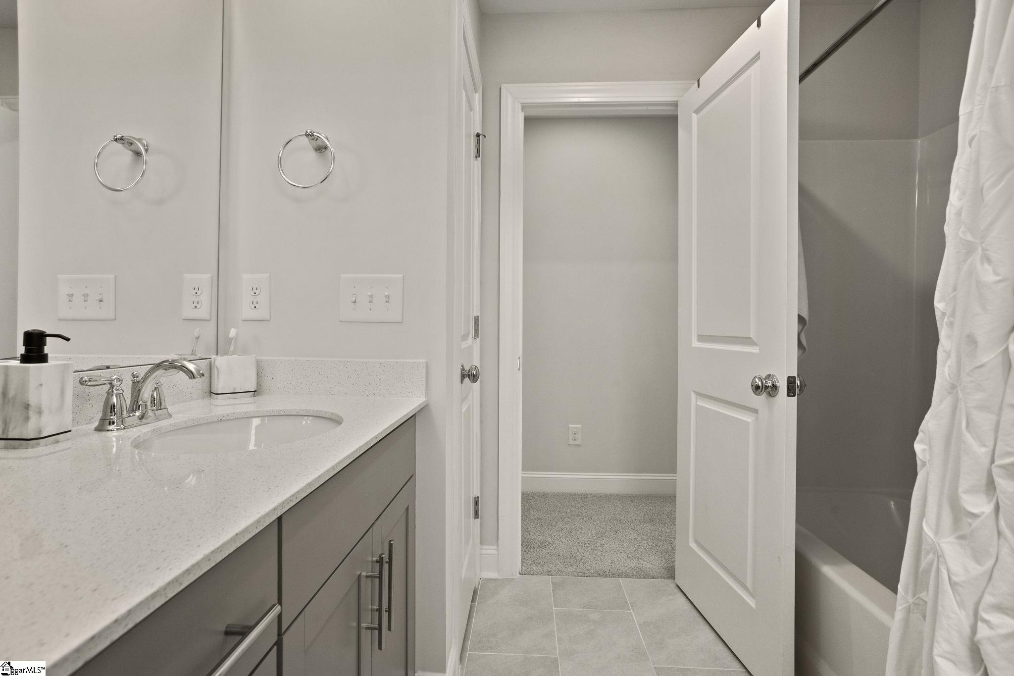 619 Crossbuck Trail photo 28