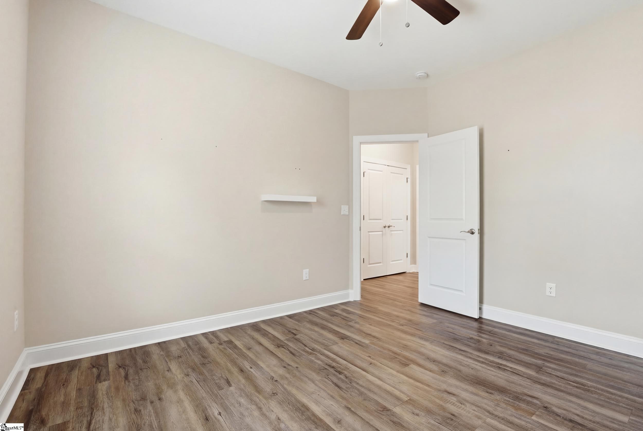 135 Stevenson Drive photo 23