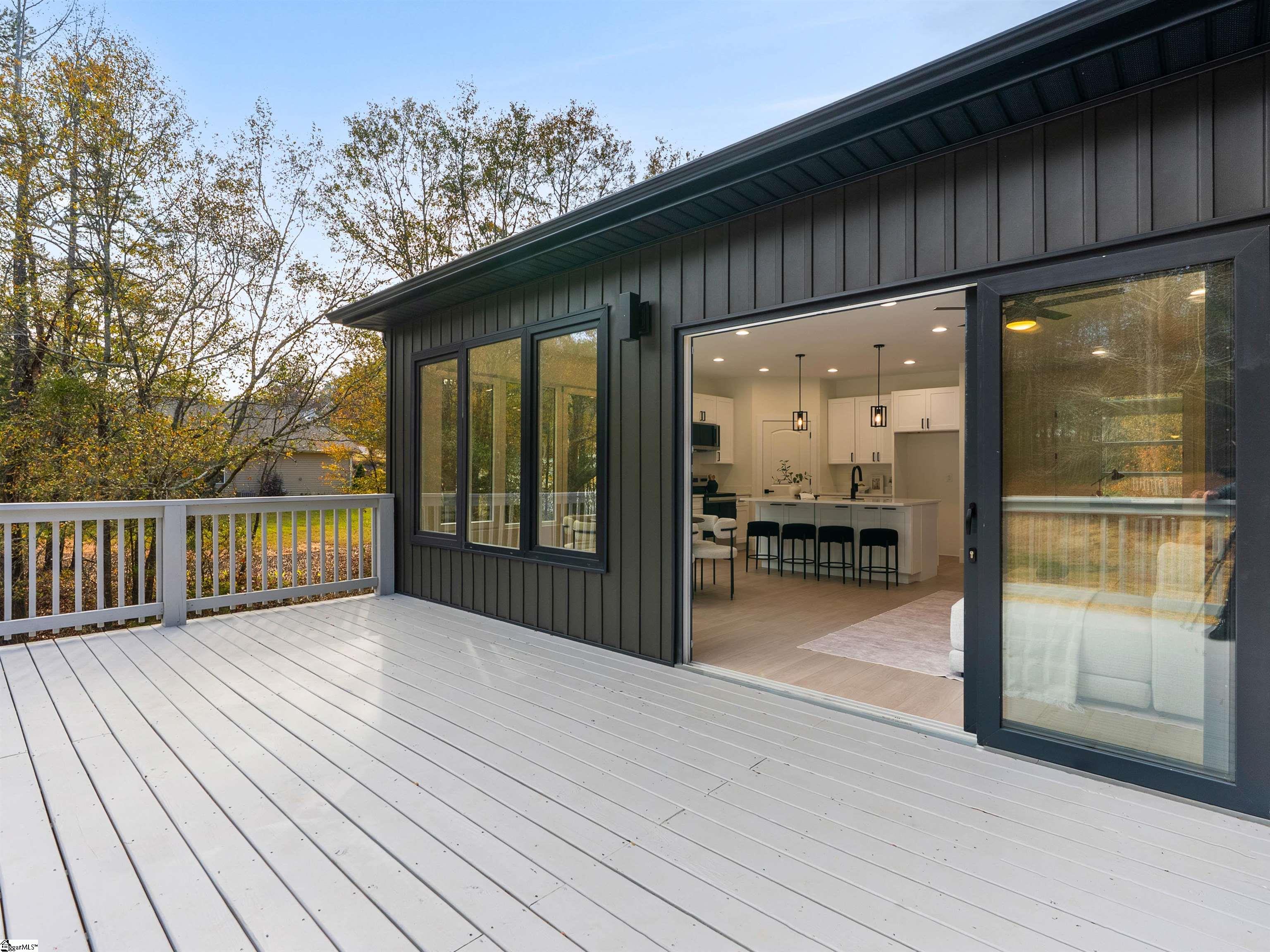 1026 Blumefield Road photo 21