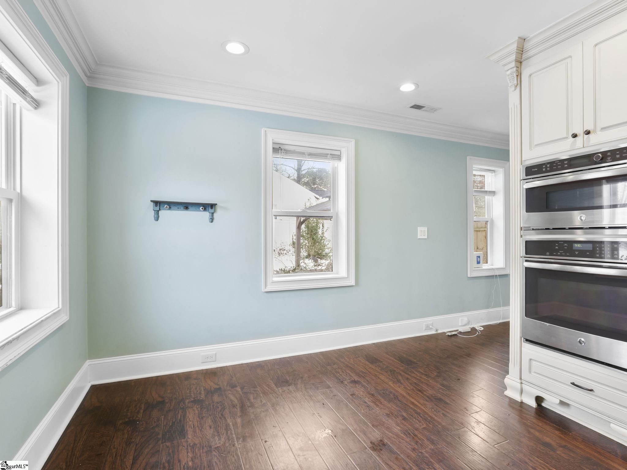215 California Avenue Spartanburg, SC 29303-2233