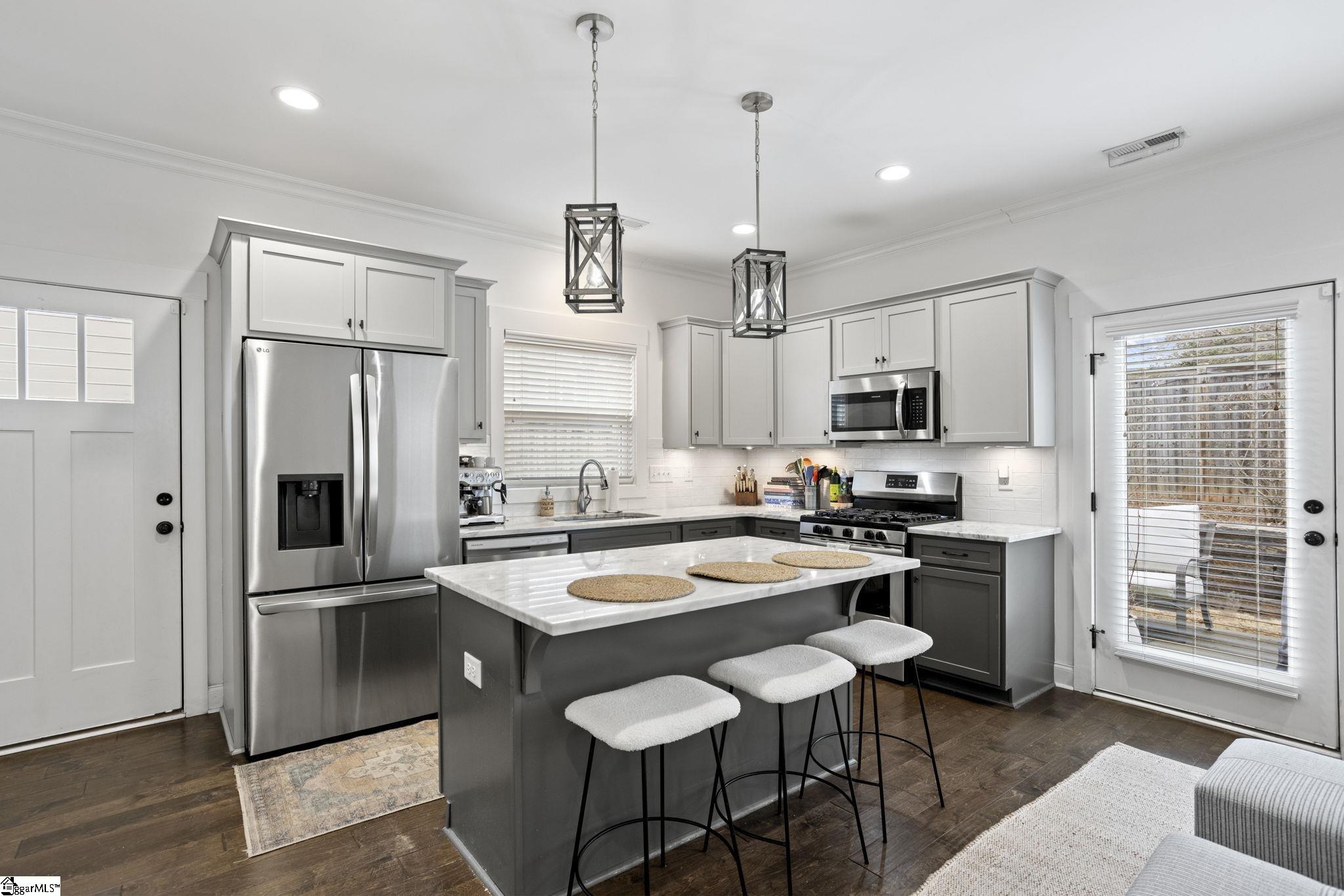 12 Cottage Hill Drive Greenville, SC 29607