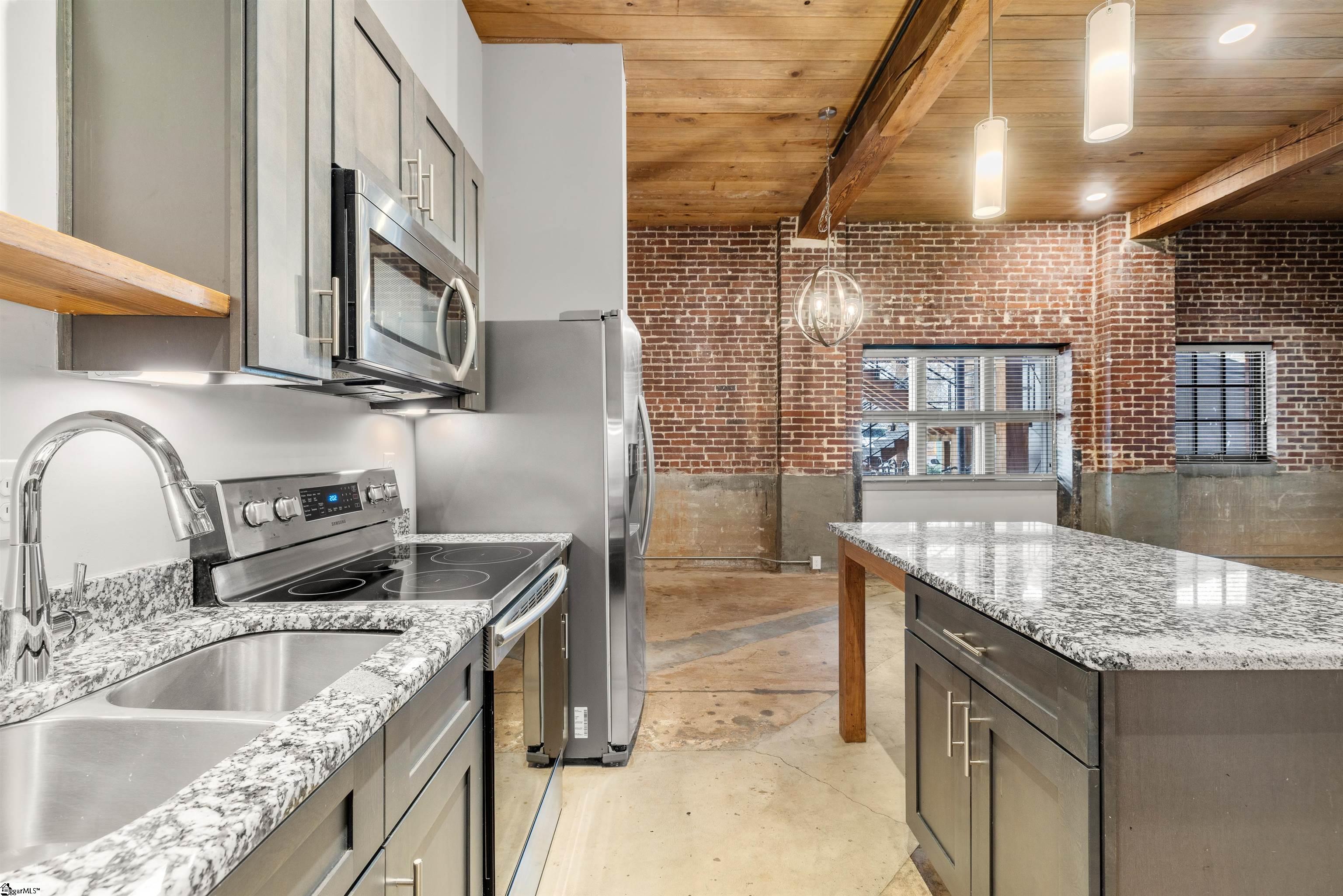 806 Green Avenue UNIT UNIT 107 Greenville, SC 29605