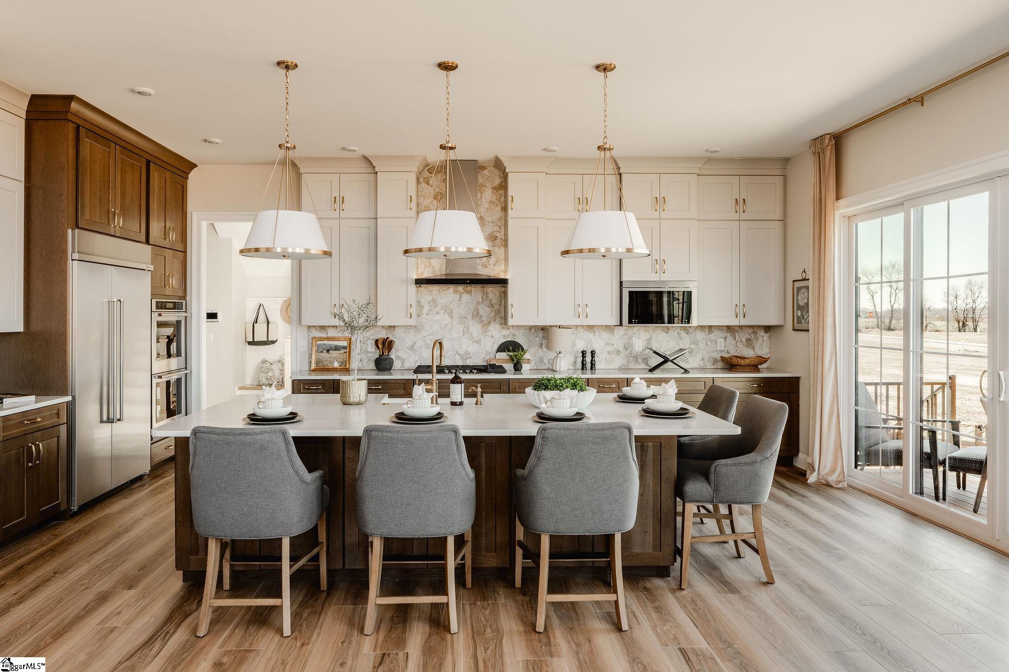 40 Nivie Lane Simpsonville, SC 29681