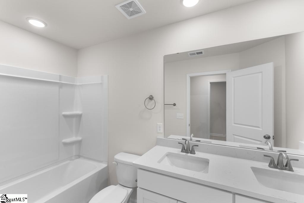 1126 Ogeechee Court Spartanburg, SC 29303