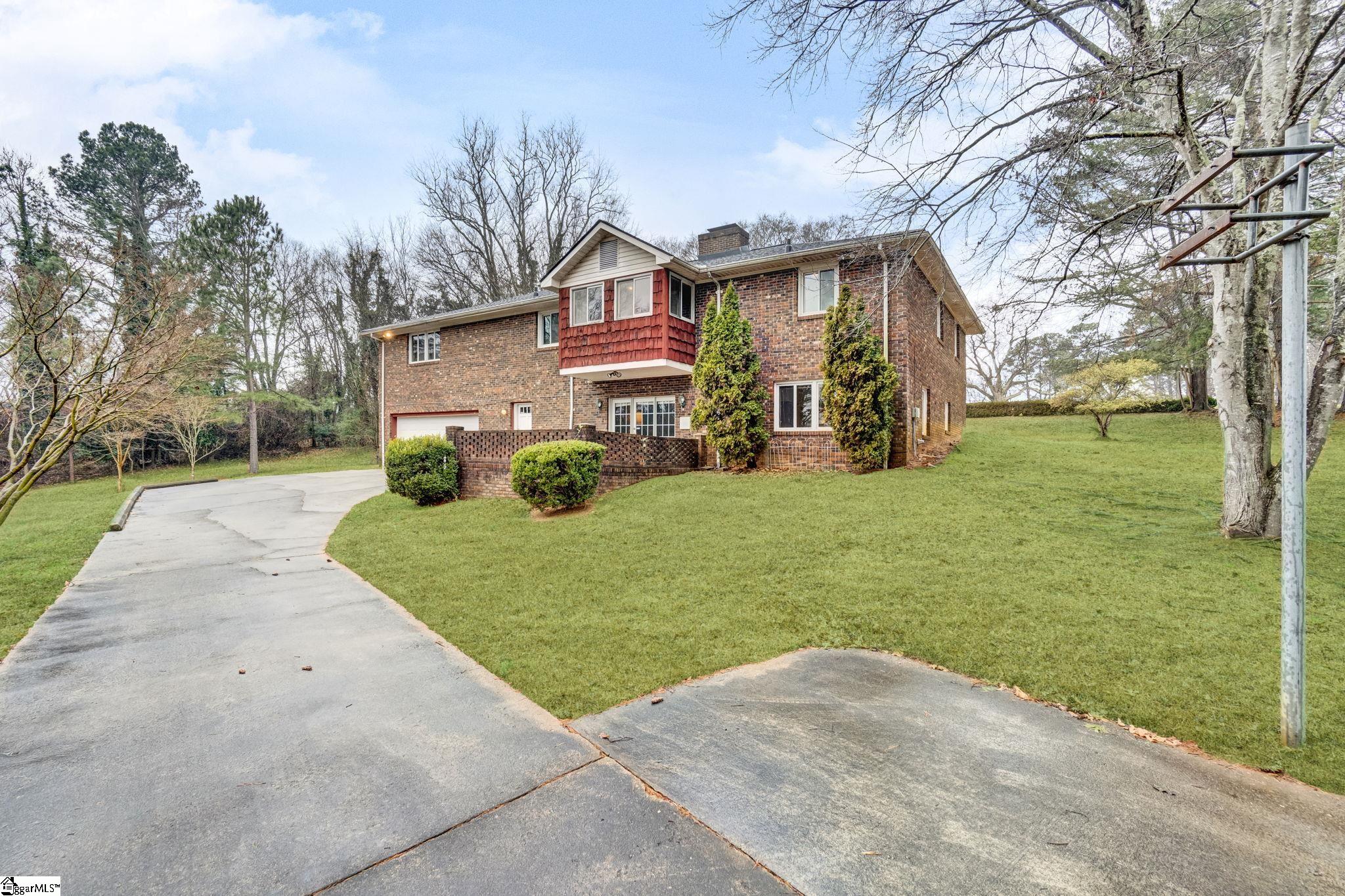 455 Mockingbird Lane Spartanburg, SC 29307