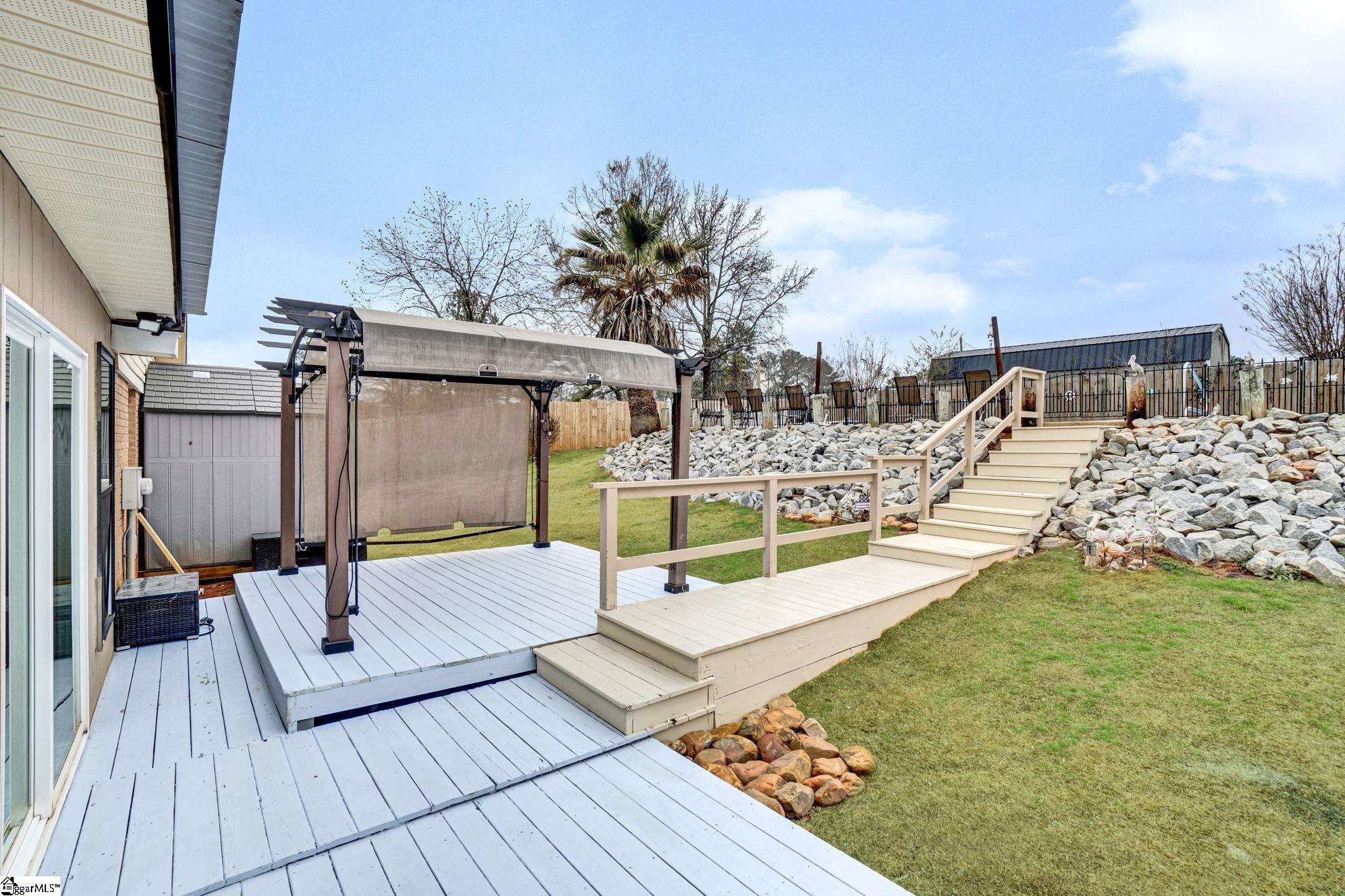 1605 E Durst Avenue Greenwood, SC 29649
