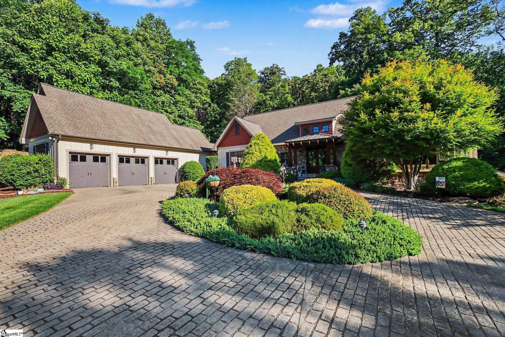 2554 Deep Gap Farm Road Mill Spring, NC 28756