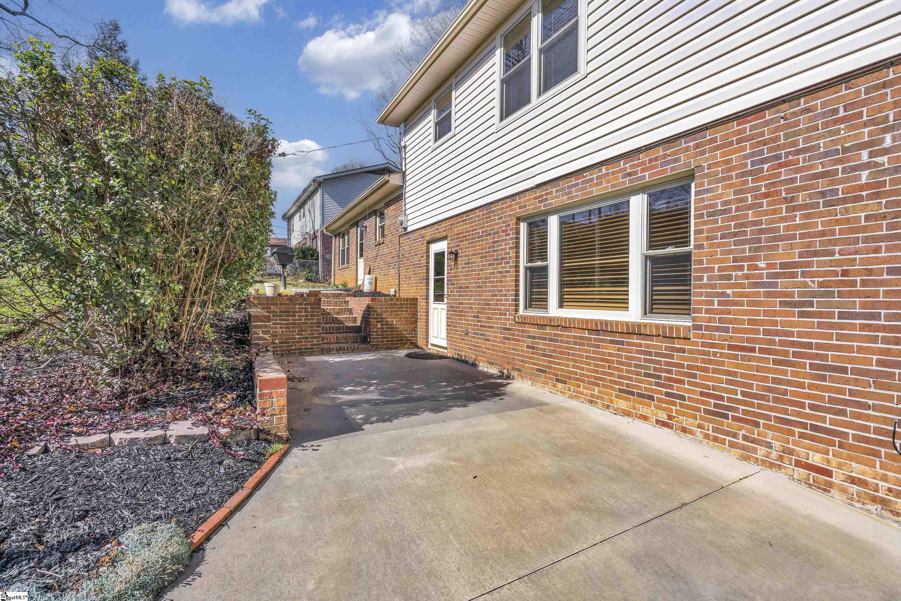 507 Edwards Mill Road, Taylors, SC, 29687